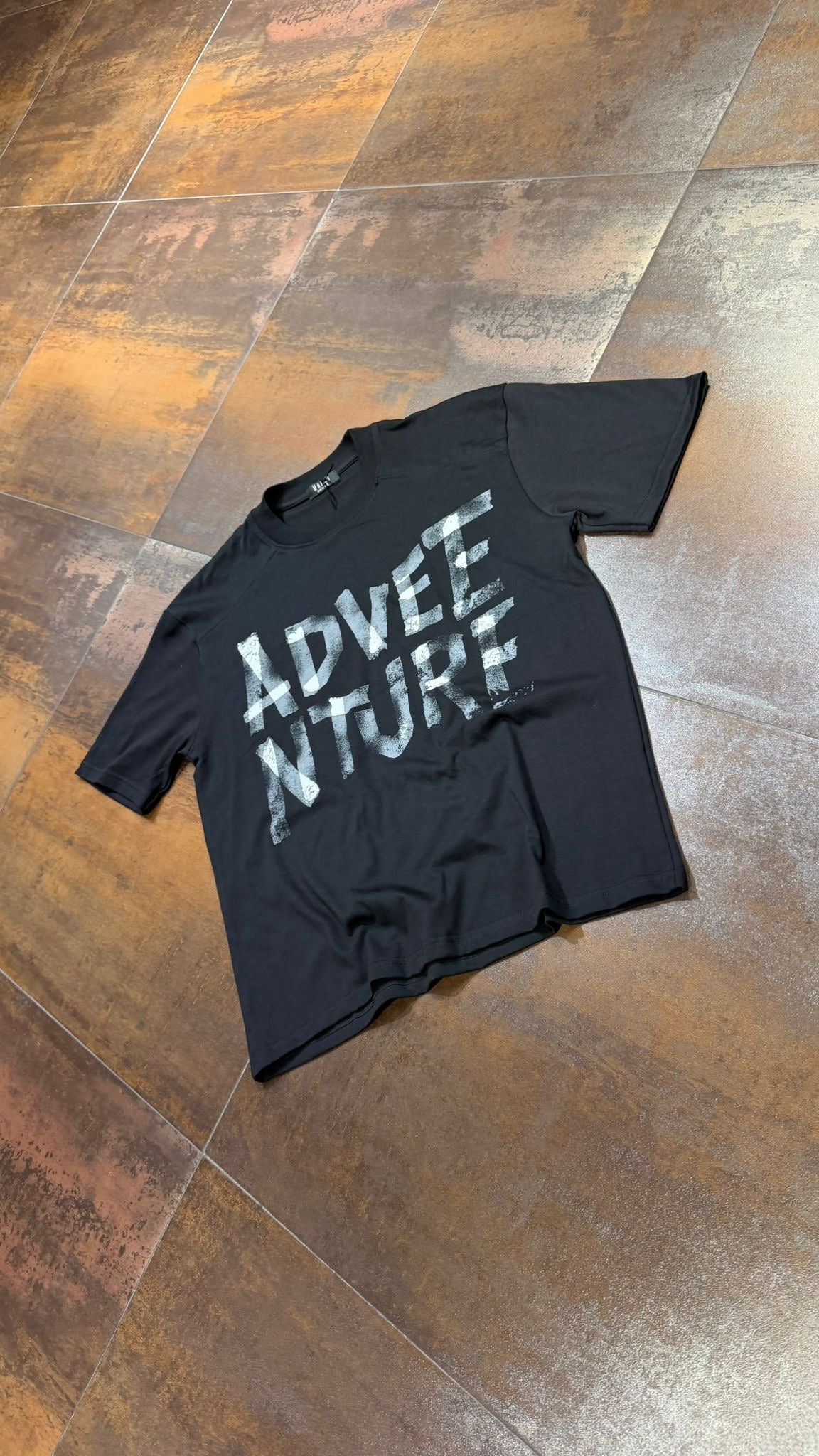 T-SHIRT ADVENTURE