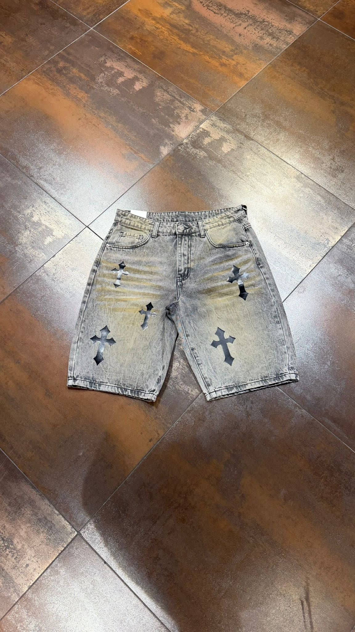 BERMUDA CHROME