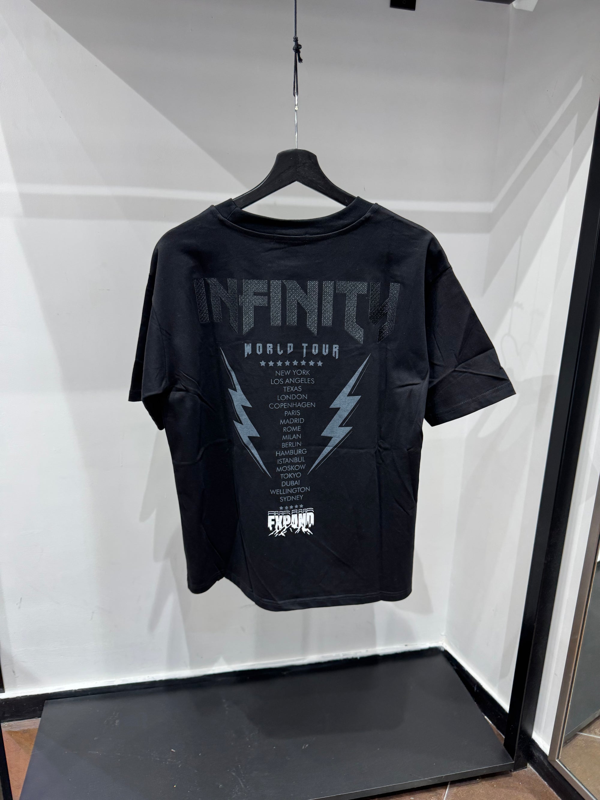 T-SHIRT INFINITY TOUR