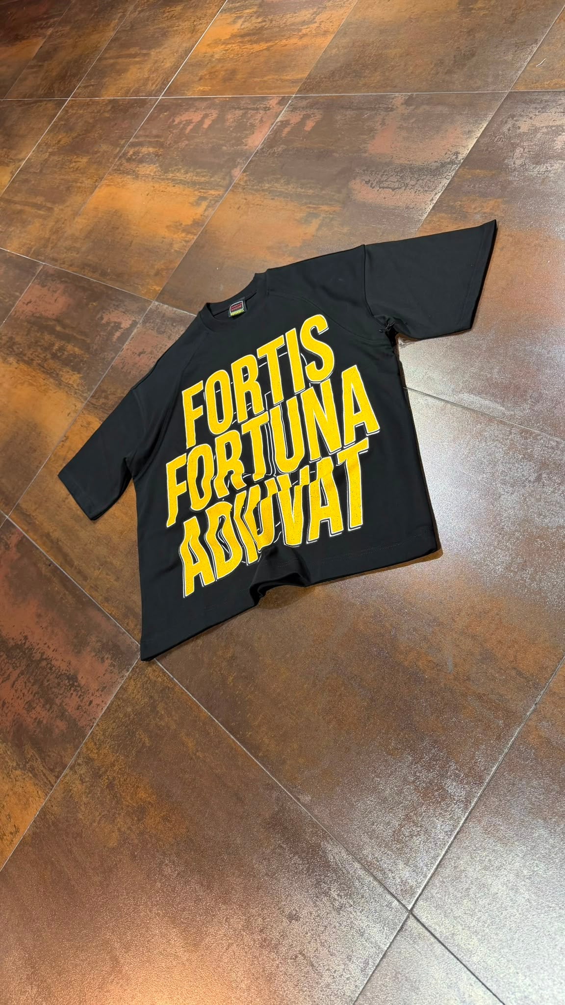 T-SHIRT DEPENDENCIA