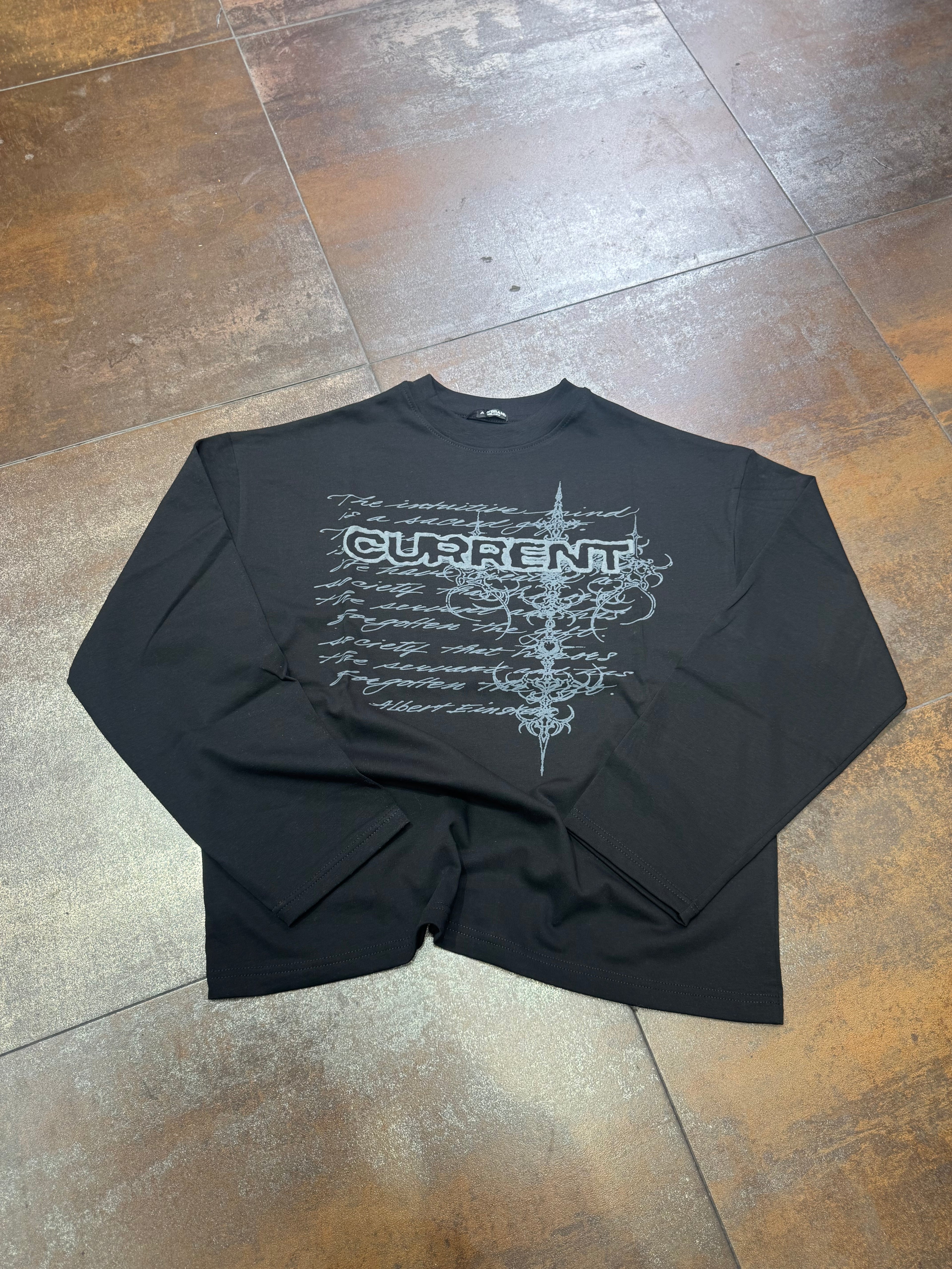T-SHIRT LONGSLEEVE CURRENT