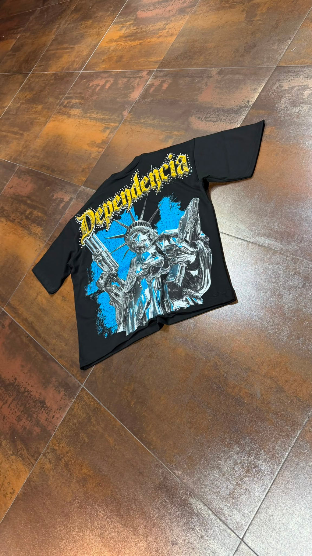 T-SHIRT DEPENDENCIA