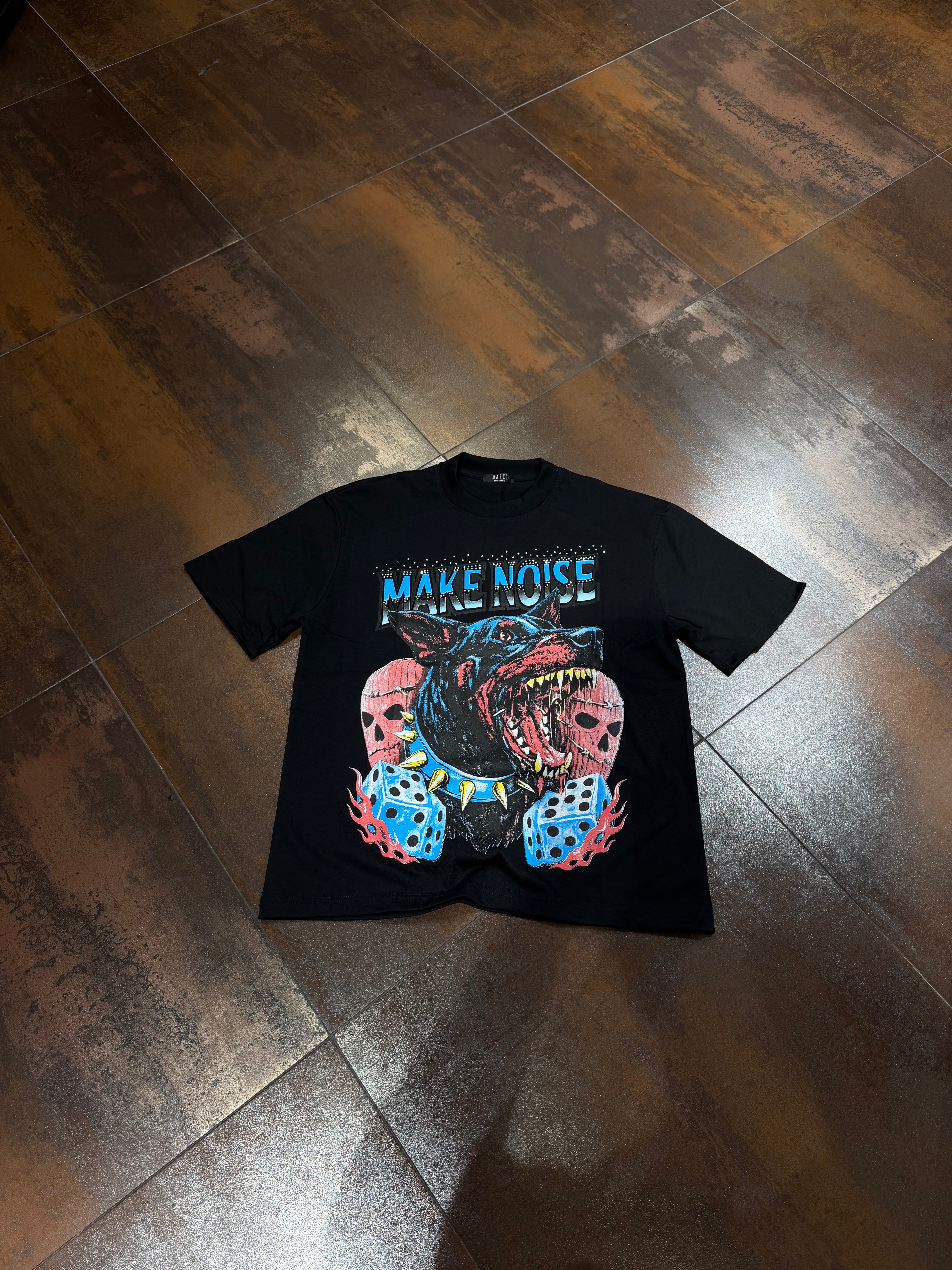 T-SHIRT MAKE NOISE