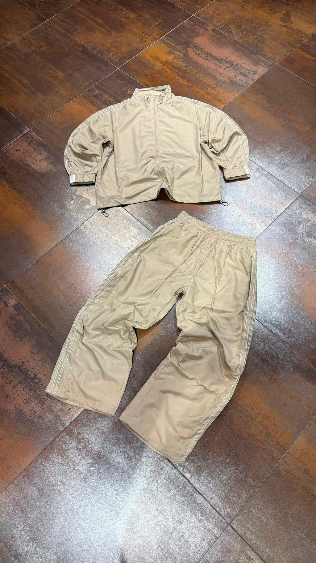 COORDSET ALIEN BEIGE