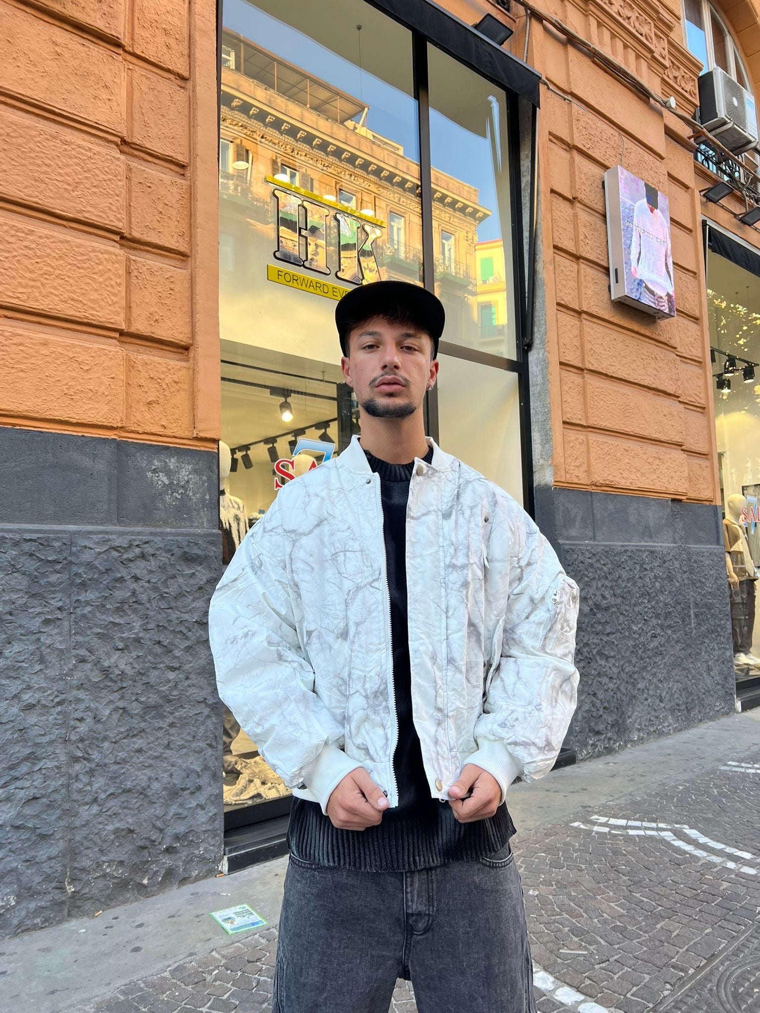 BOMBER HK LIMITED EDITION