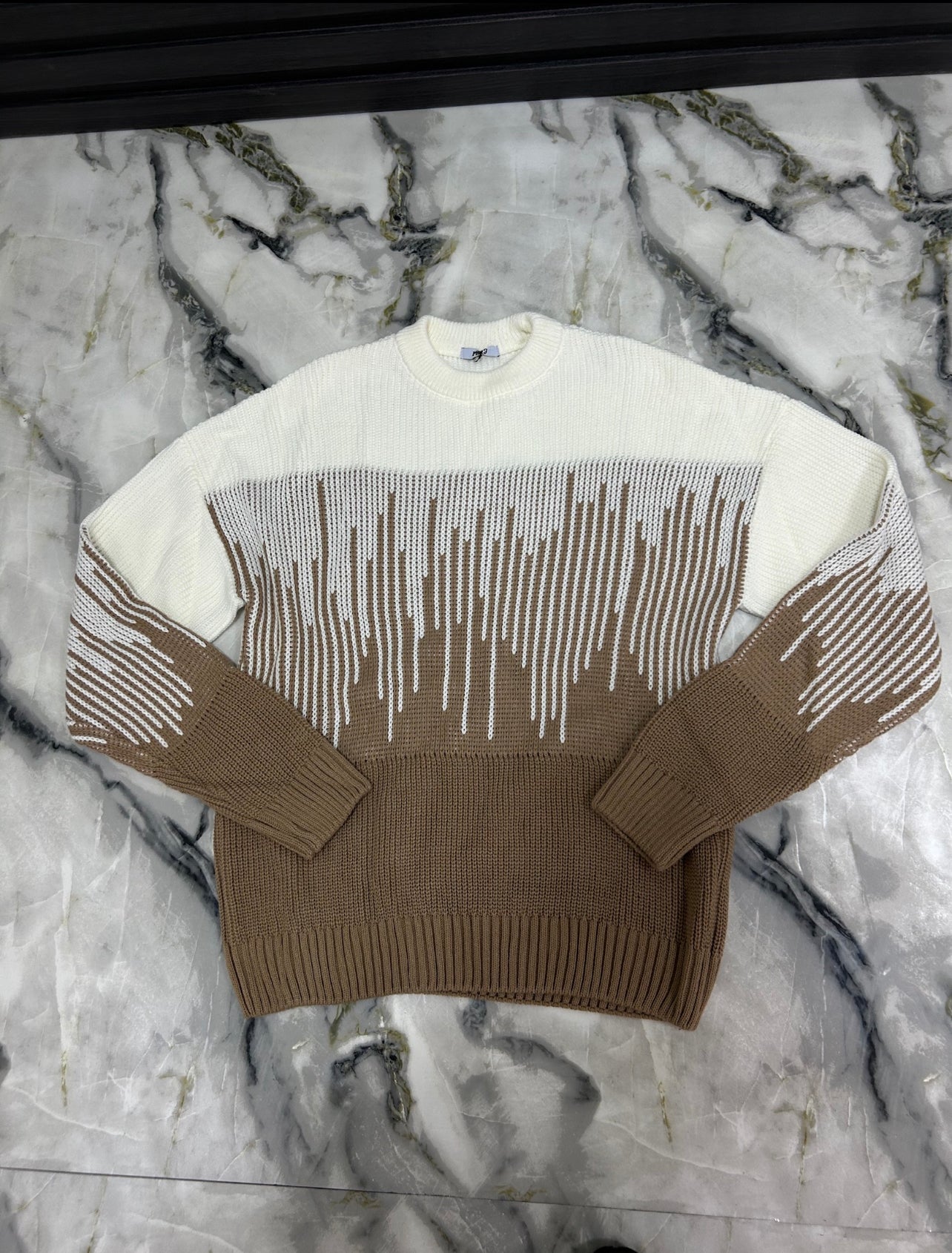 MAGLIONE CONTRASTO