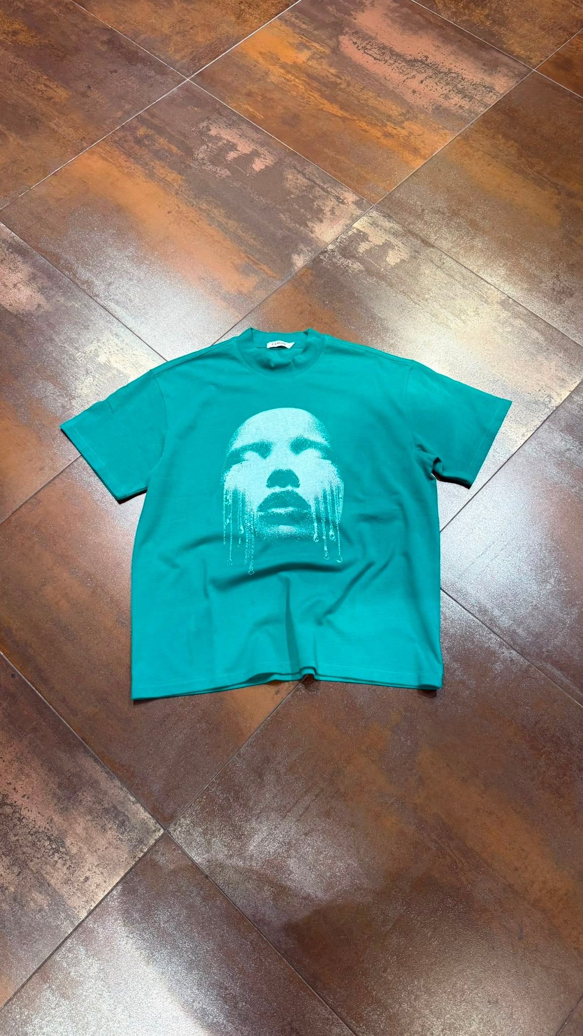 T-SHIRT GREEN FACE