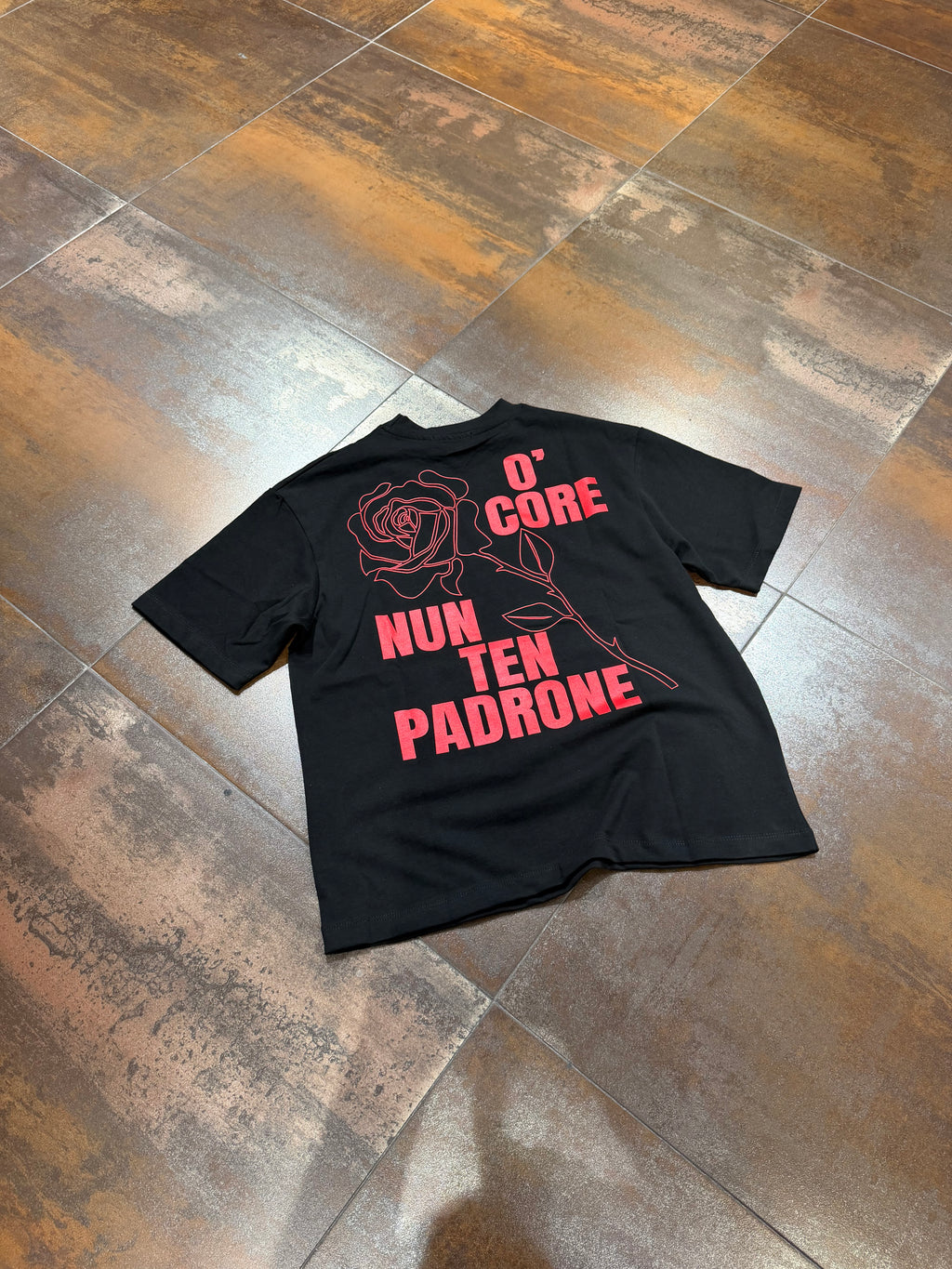 T-SHIRT STAMPA RETRO