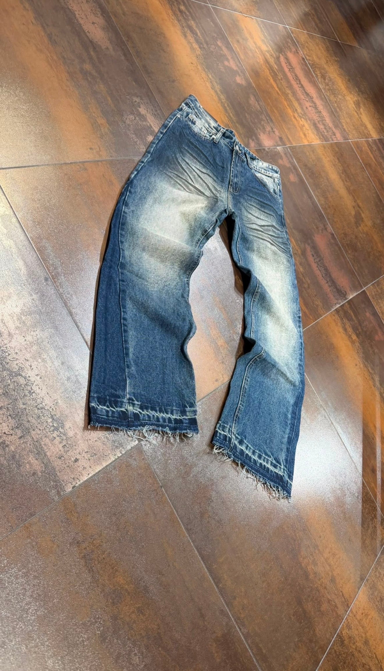 FLARE MART SAND