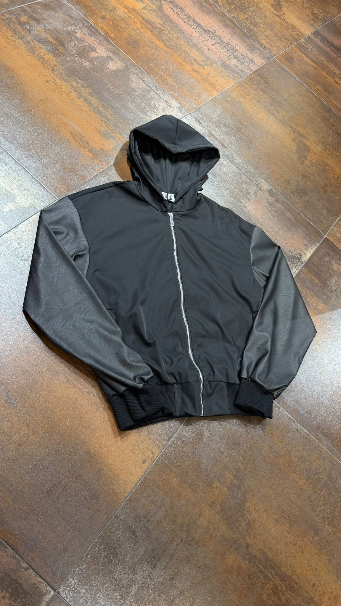 JACKET HUSTLE