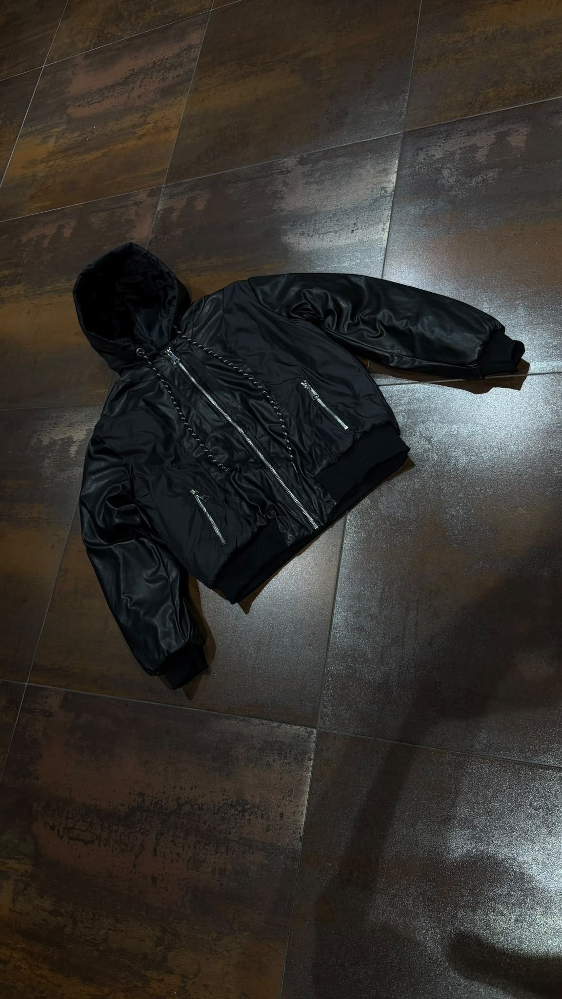 JACKET HUSTLE LIMITED