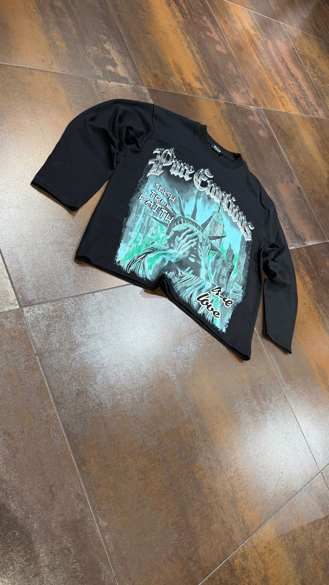 LONGSLEEVE Statue of Liberty