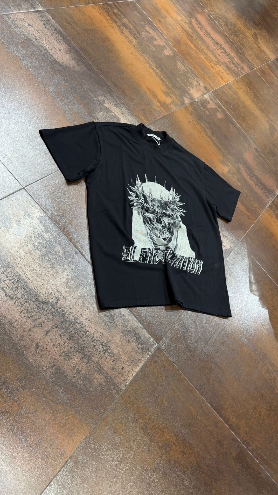 T-SHIRT AW BRAND