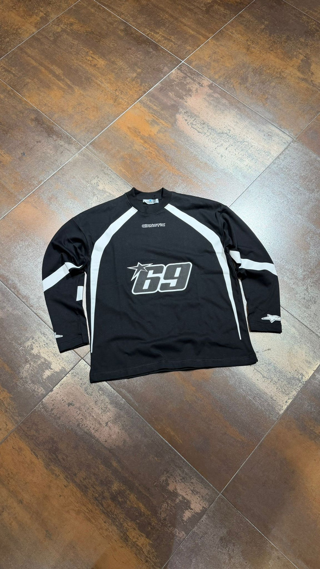 T-SHIRT LONGSLEEVE LIMITED