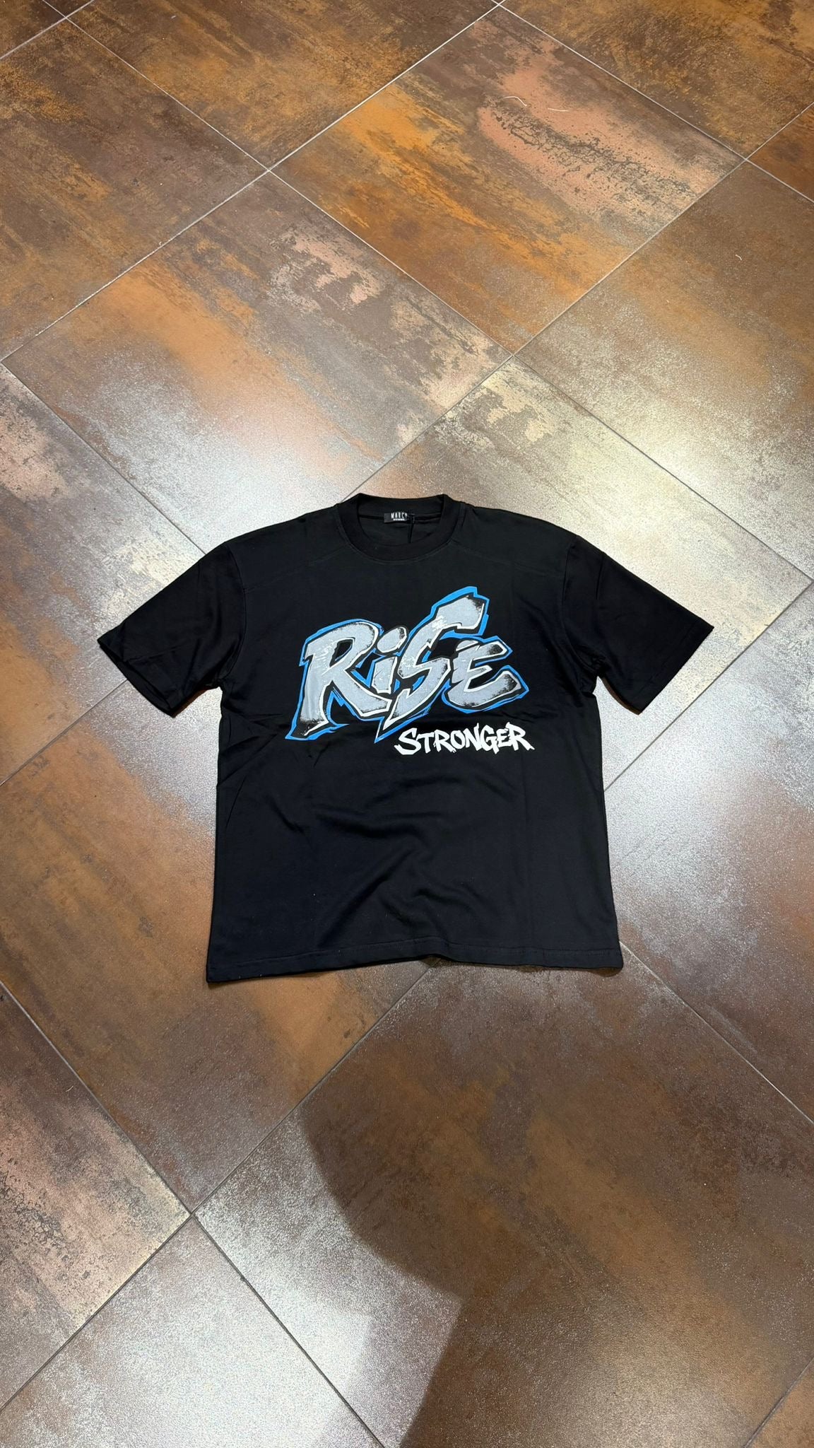 T-SHIRT RISE
