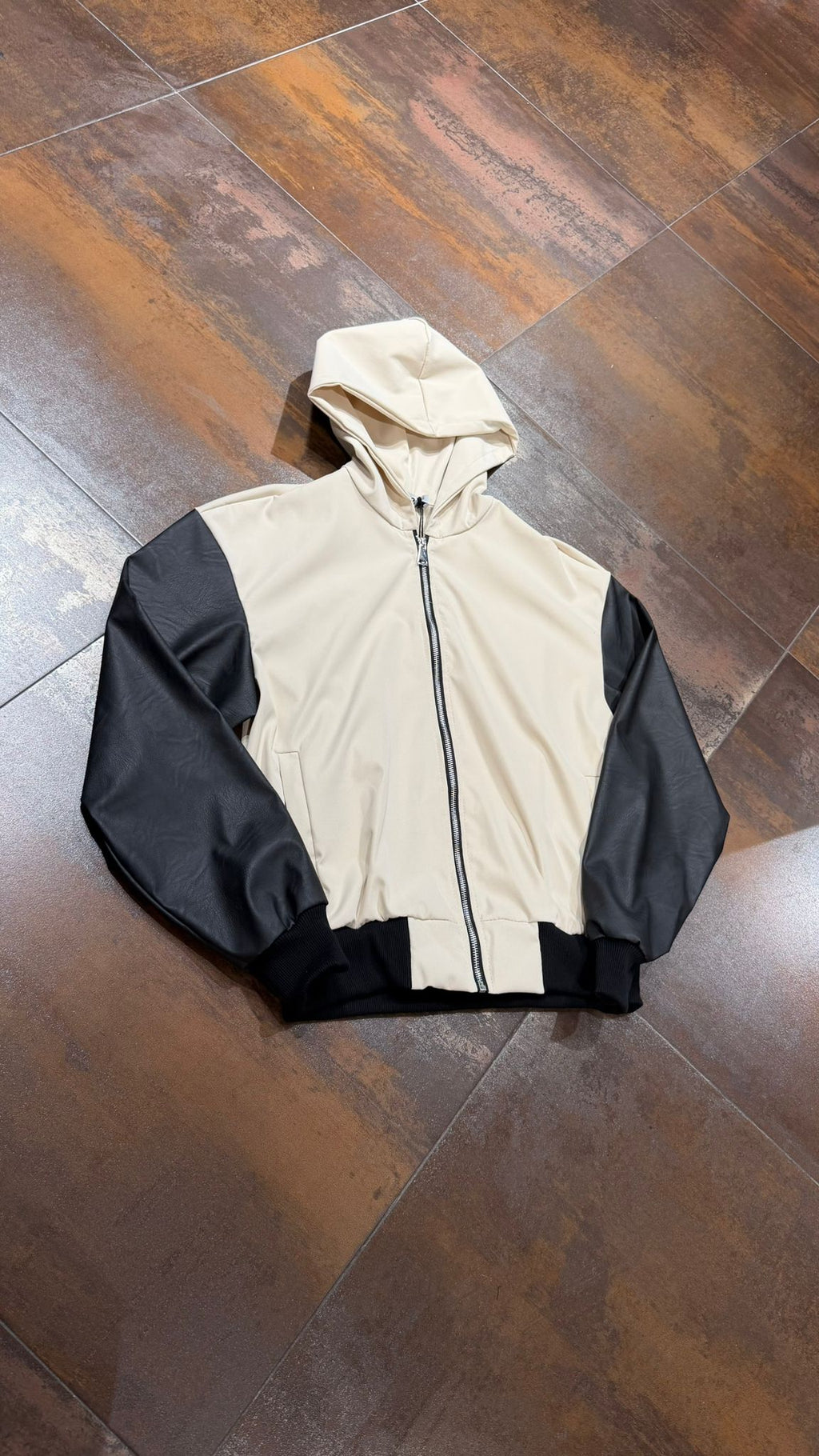 JACKET HUSTLE