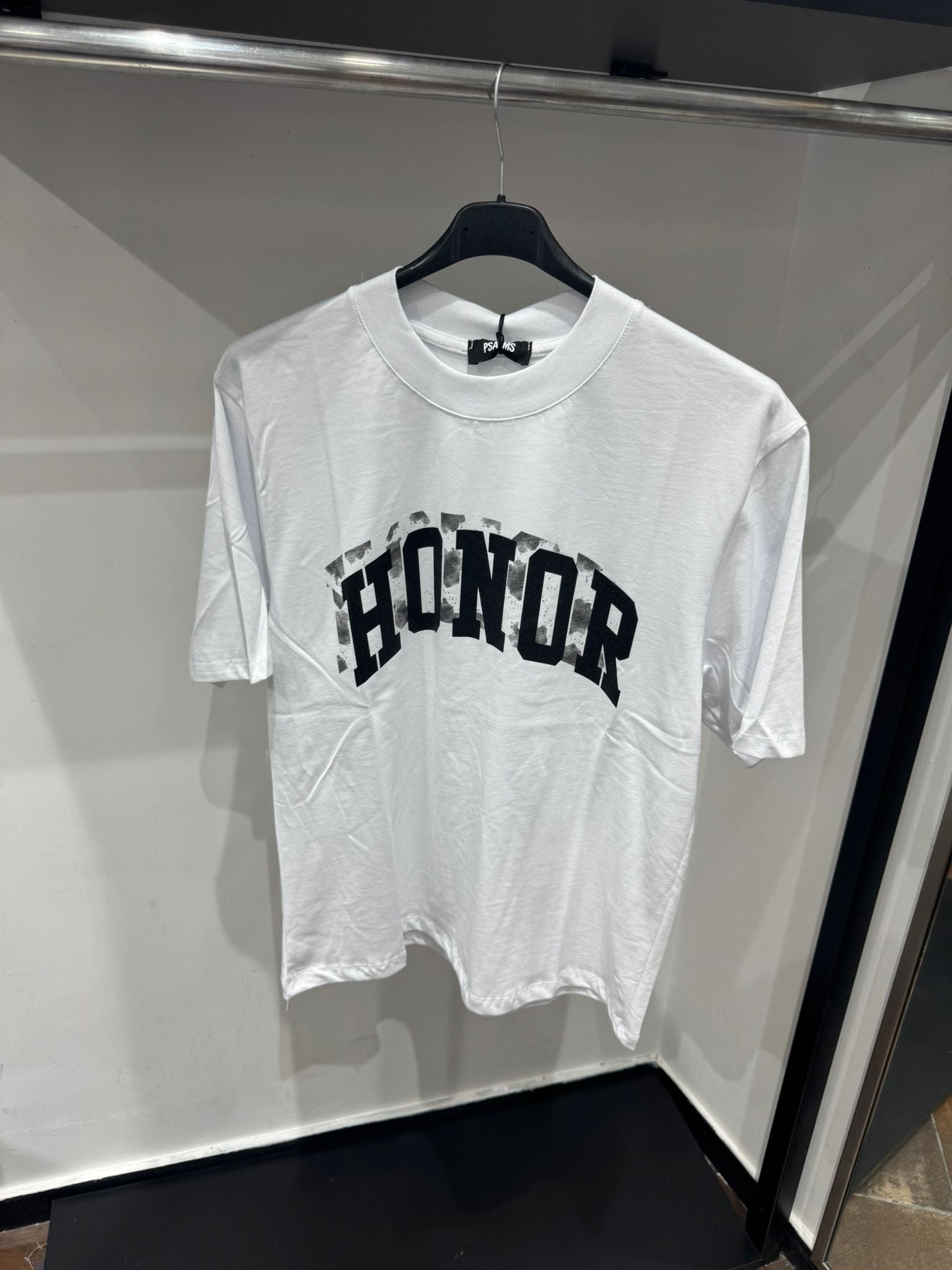 T-SHIRTS HONOR