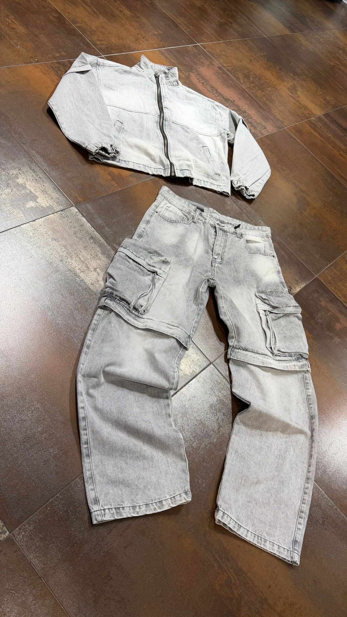 COORDINATO GREY HK