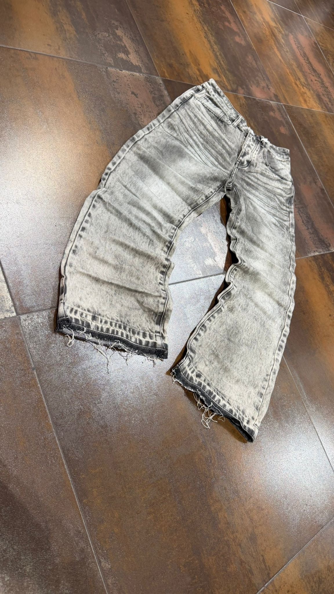 FLARE GREY DIRTY
