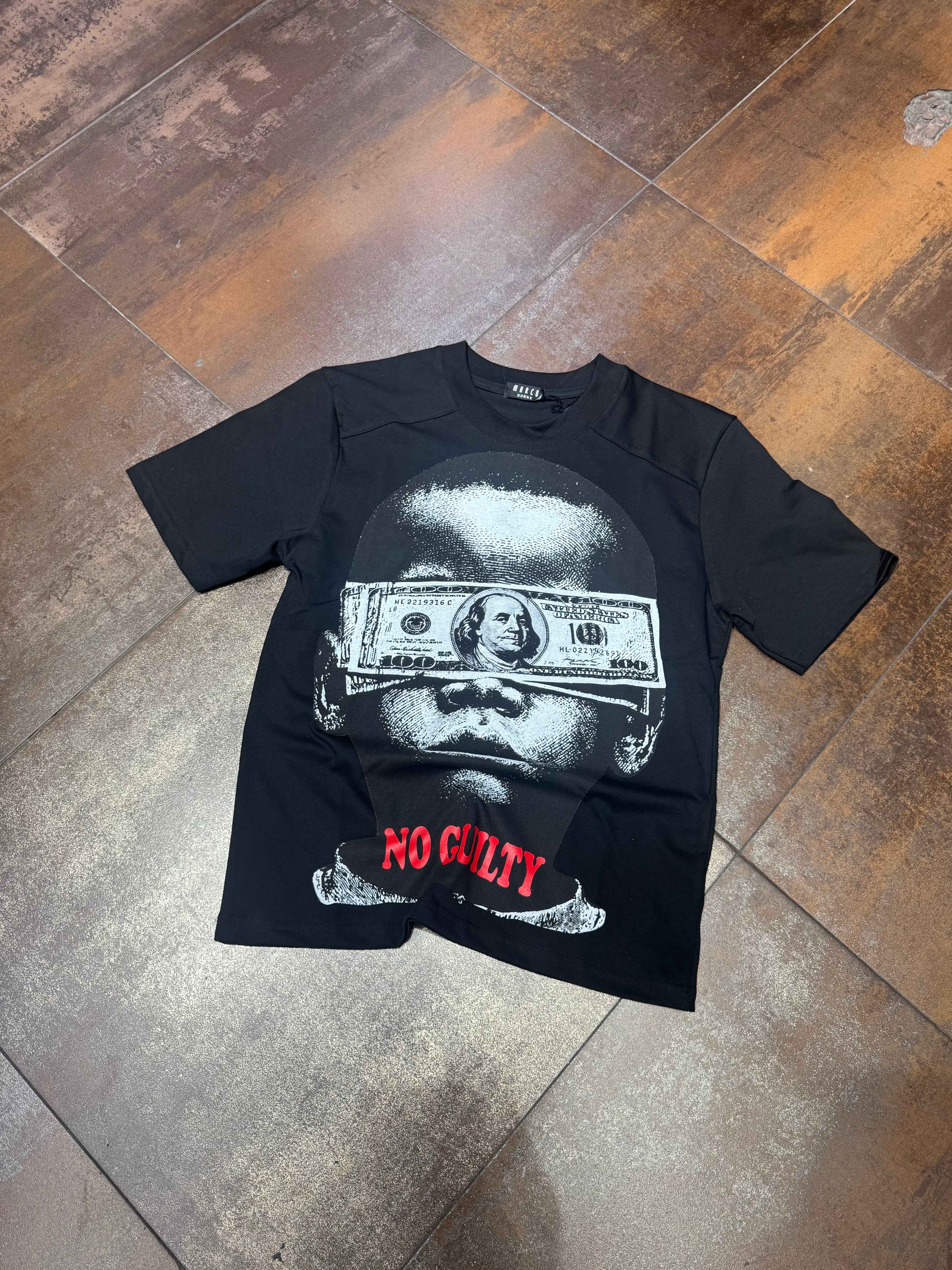 T-SHIRT YOUNG MONEY