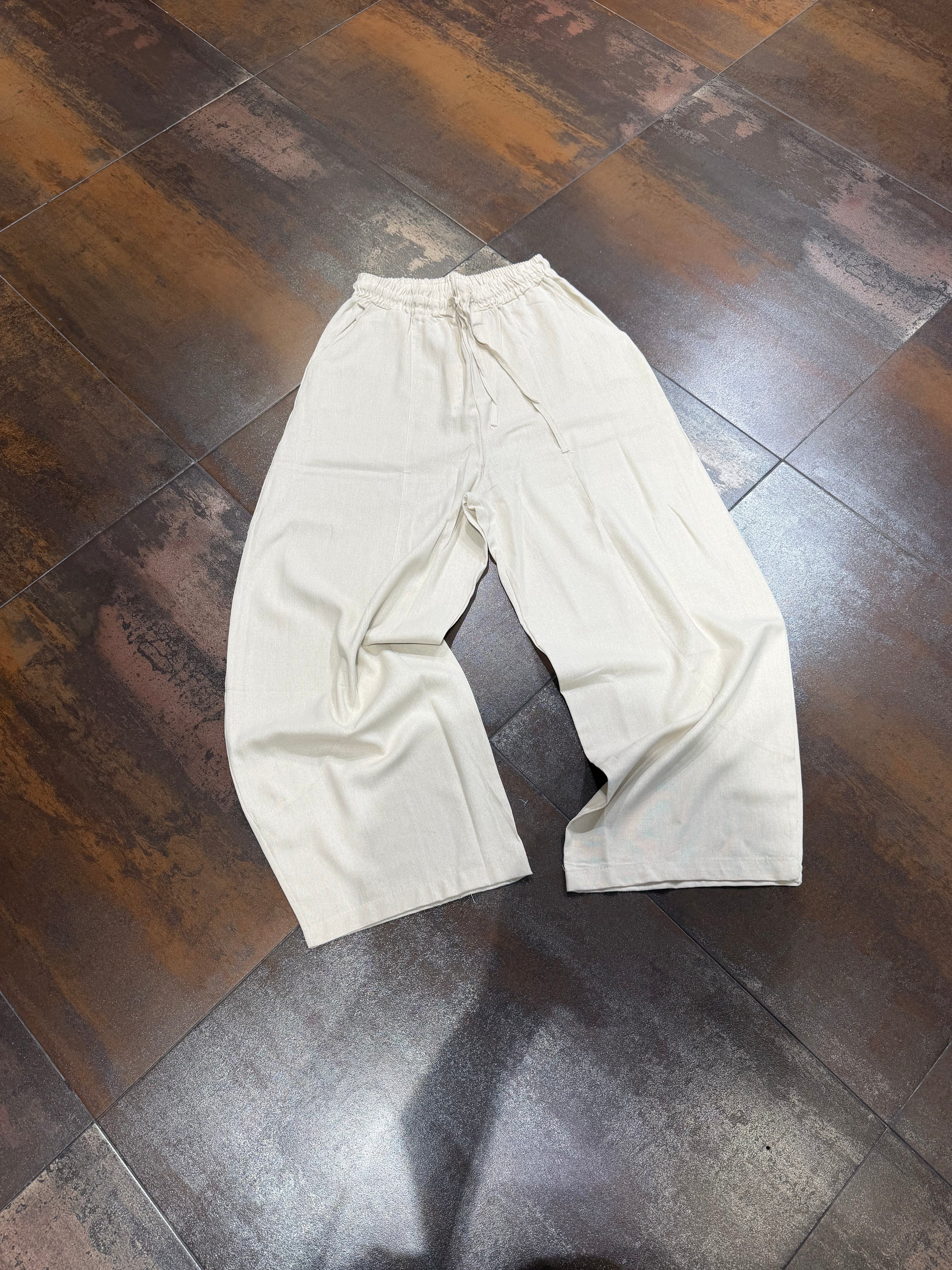 PANTALACCIO LINO HK