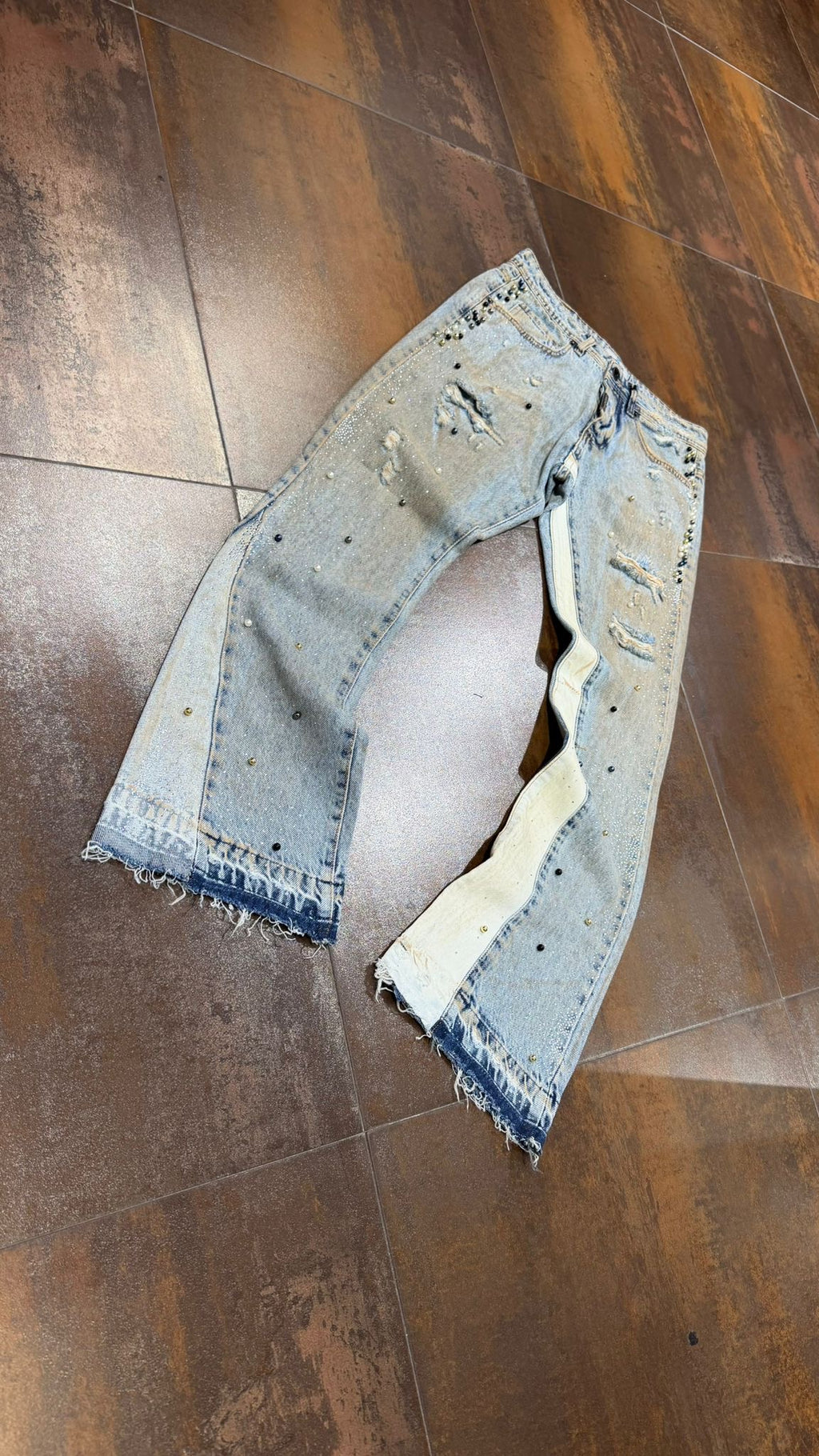 FLARE EXCLUSIVE CIANOTIK