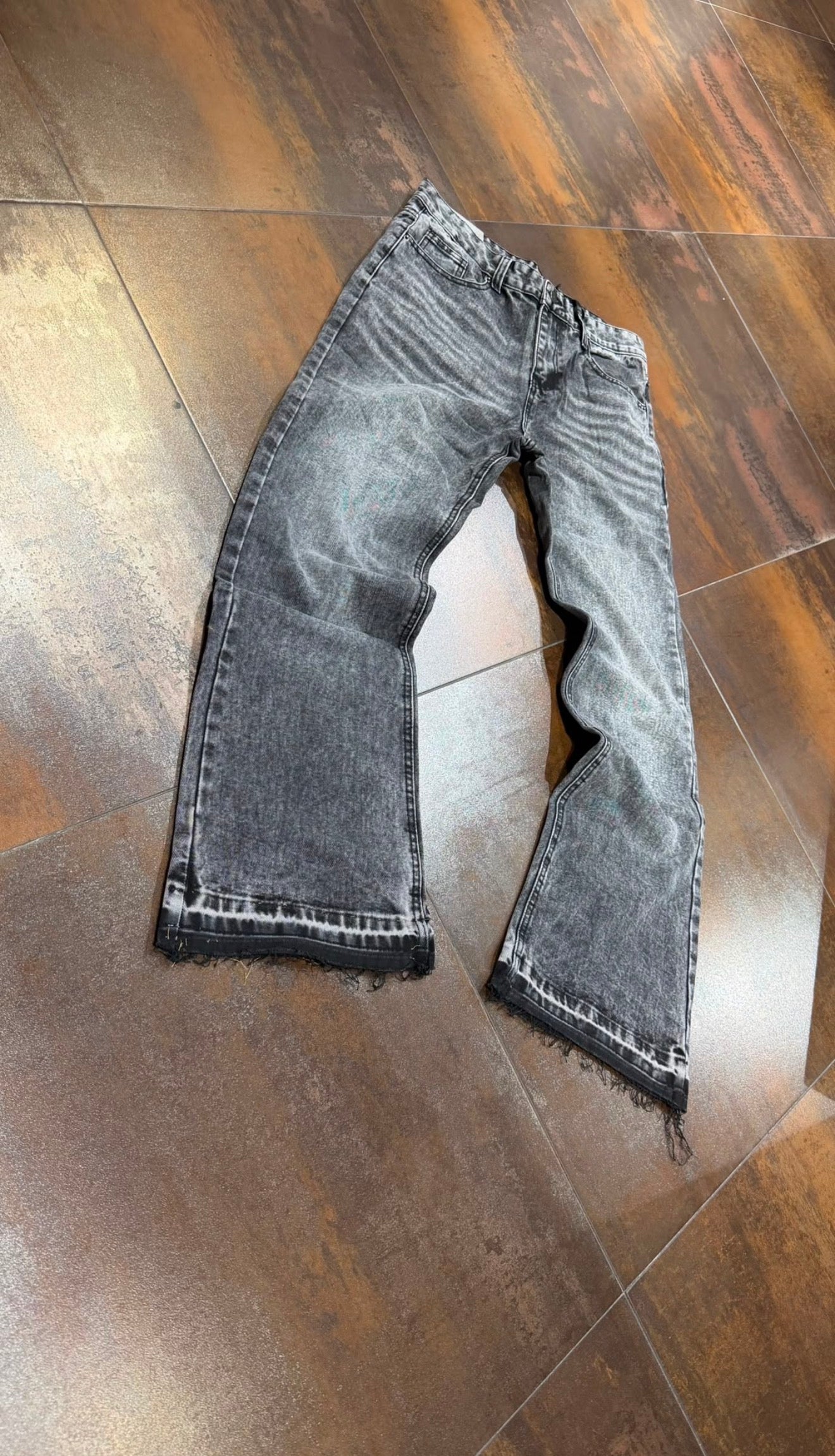 FLARE MART GREY