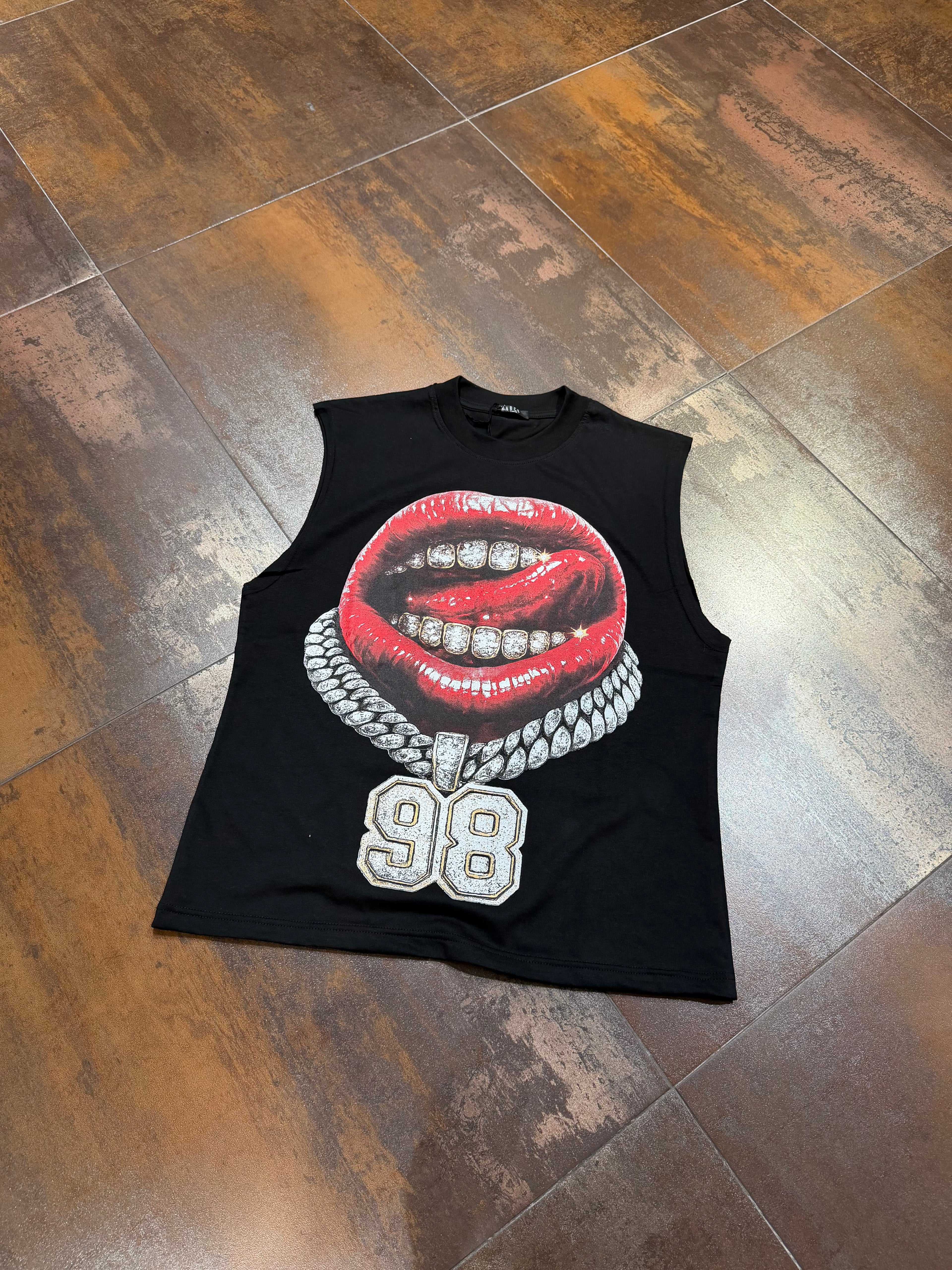 SMANICATO MOUTH