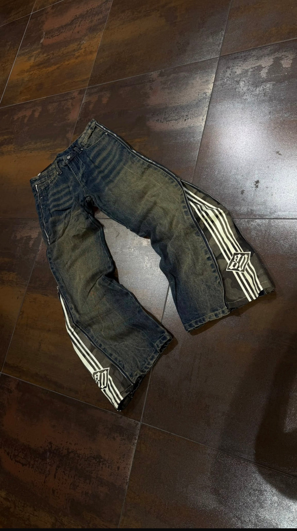 FLARE ZIP BALE
