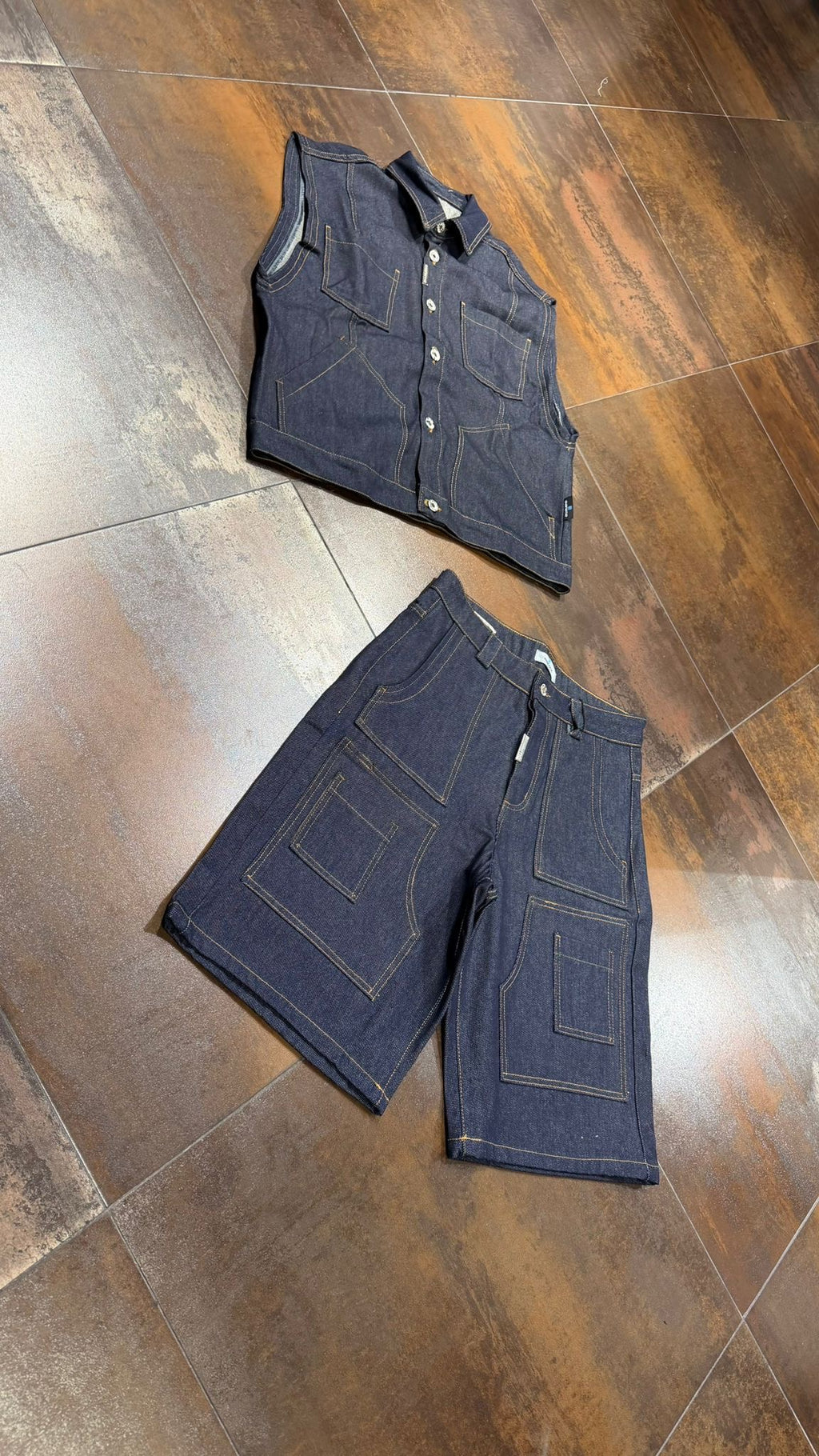 COORDINATO CIANOTIC SMANICATO