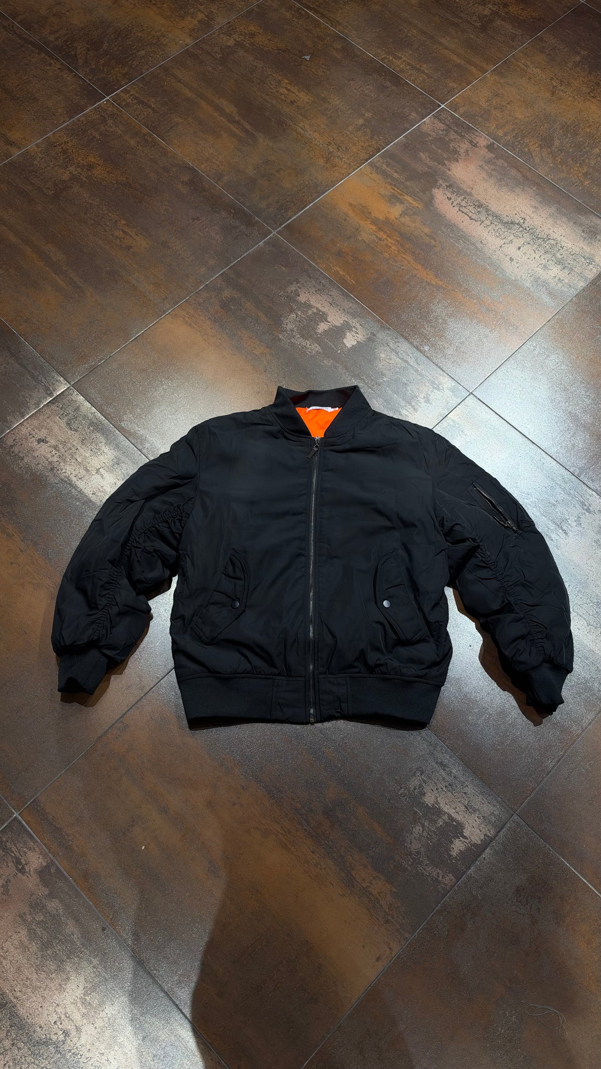 BOMBER HK AW BRAND