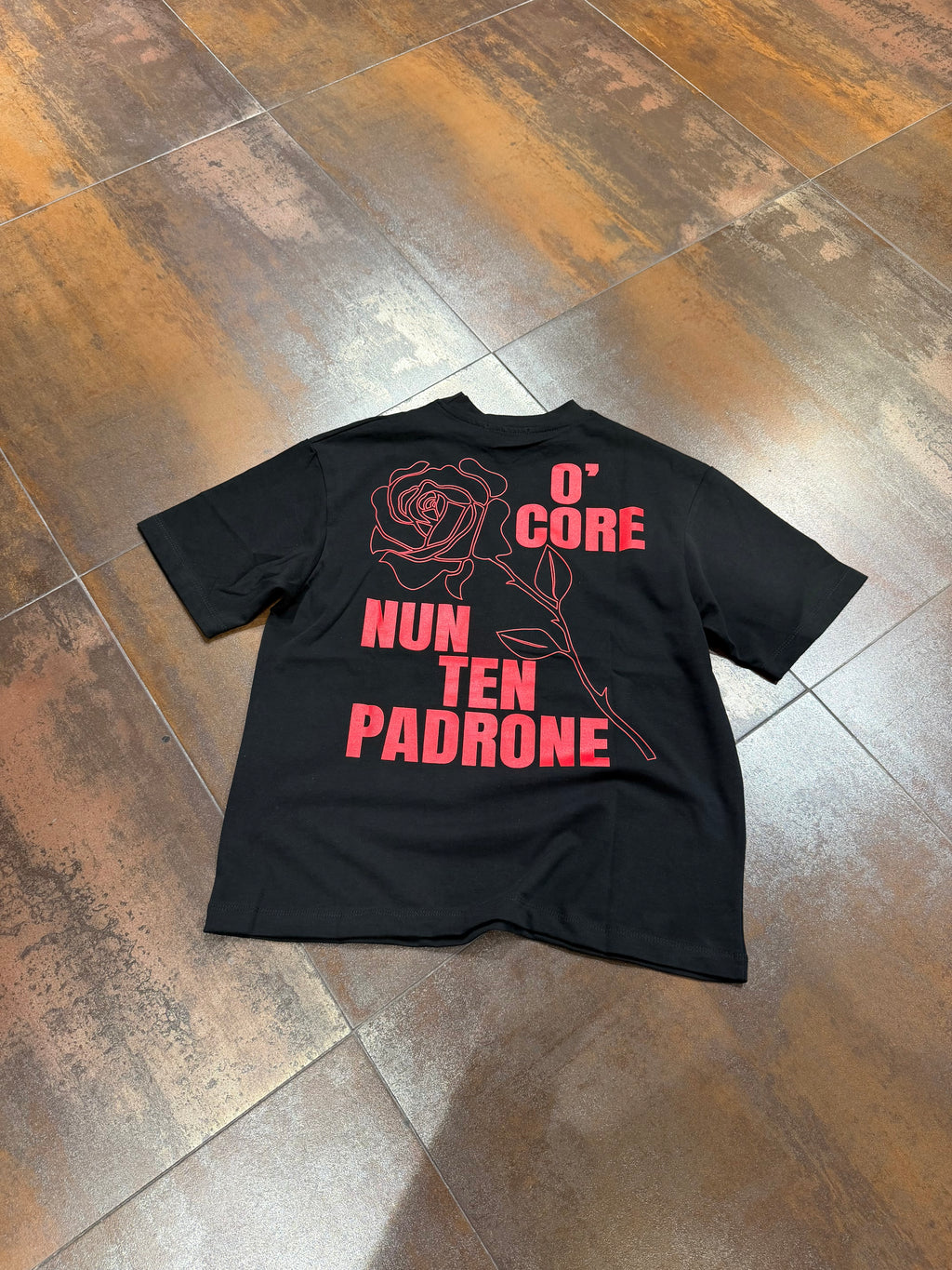 T-SHIRT STAMPA RETRO