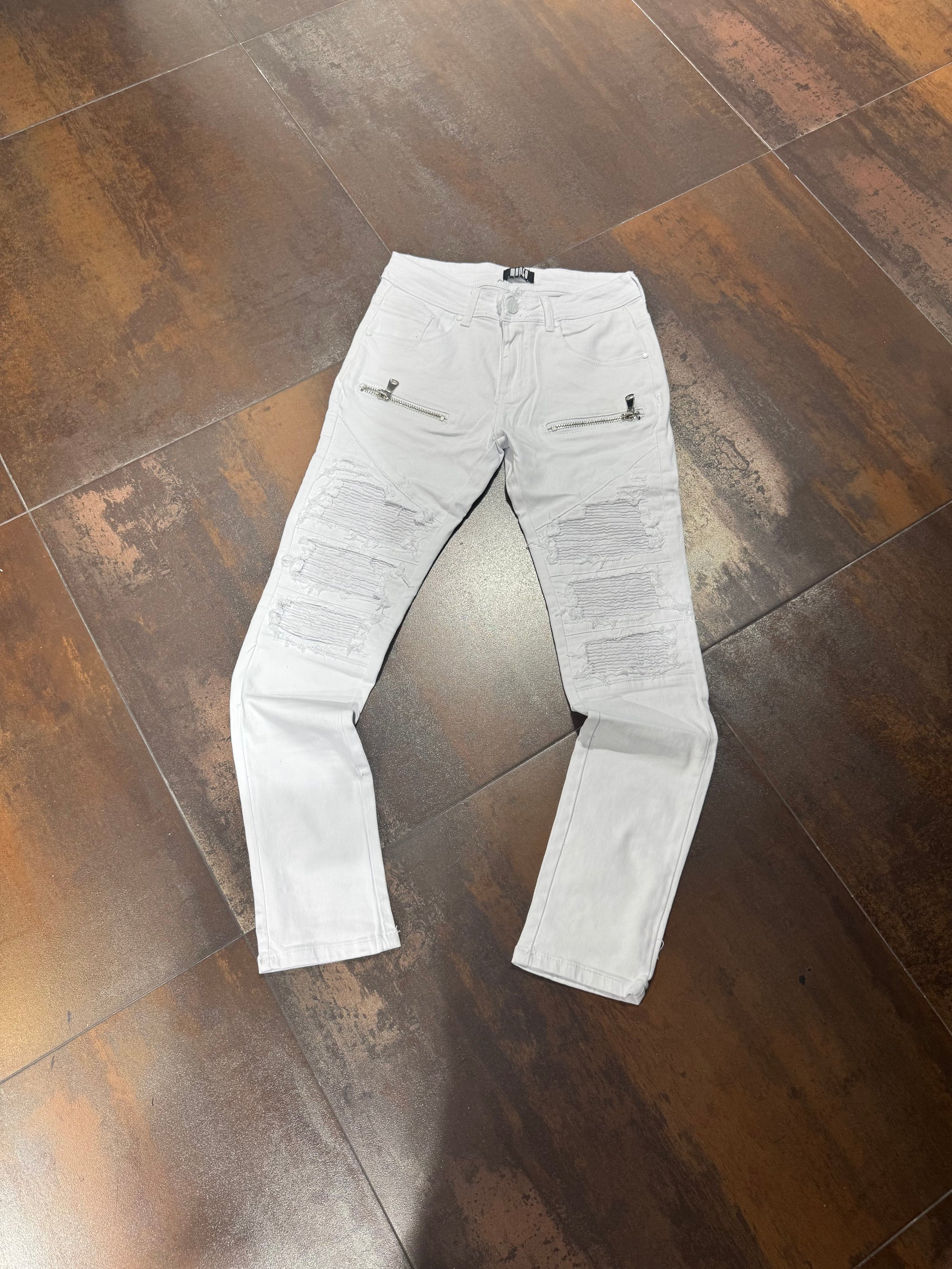 SKINNY WHITE