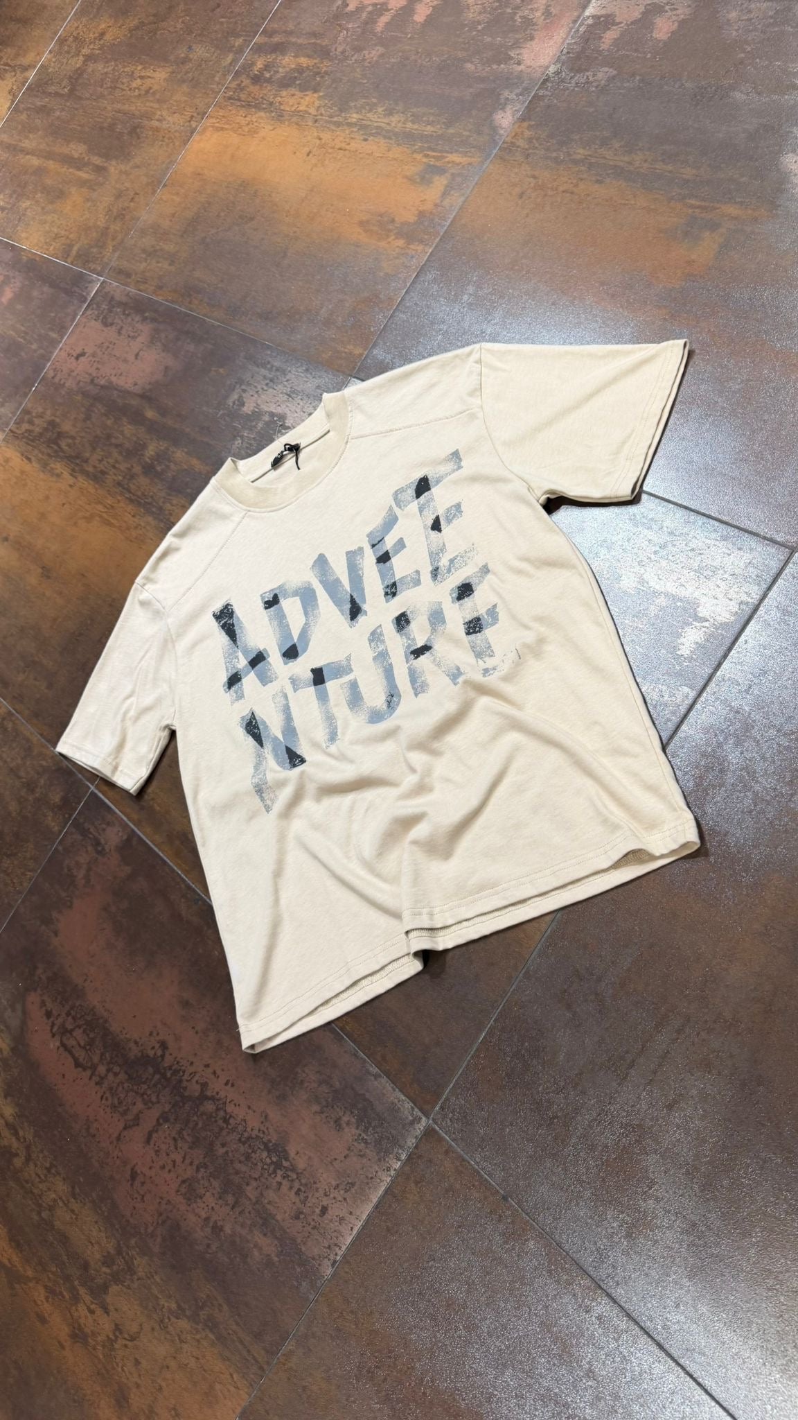 T-SHIRT ADVENTURE