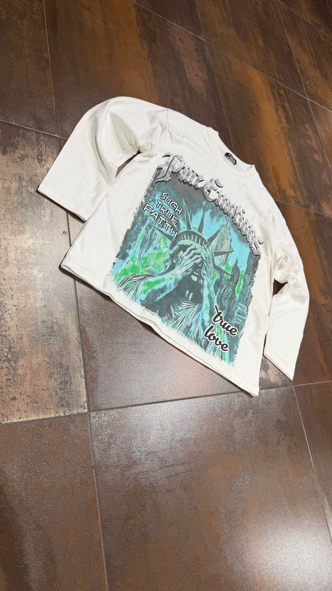LONGSLEEVE Statue of Liberty