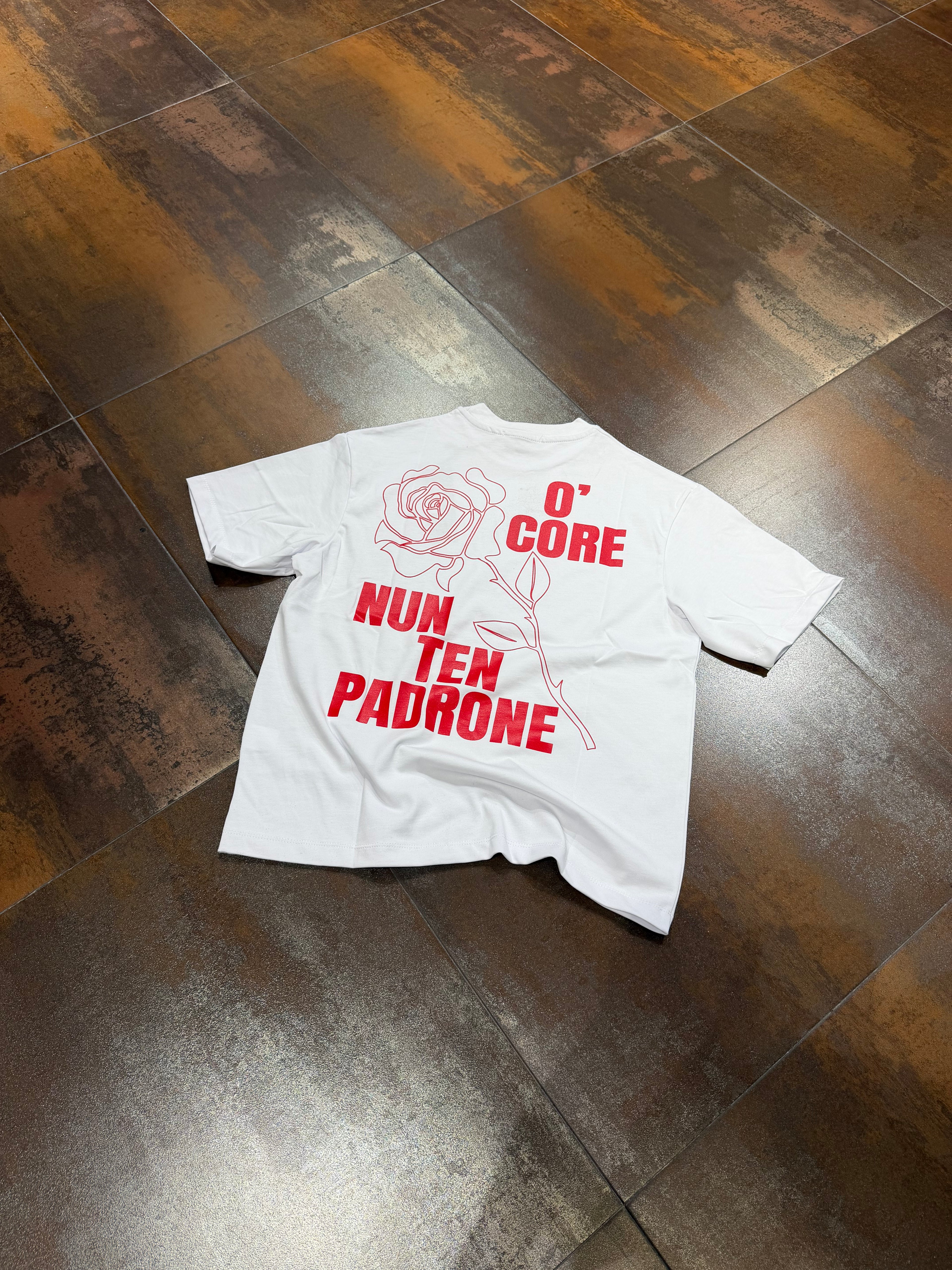 T-SHIRT STAMPA RETRO