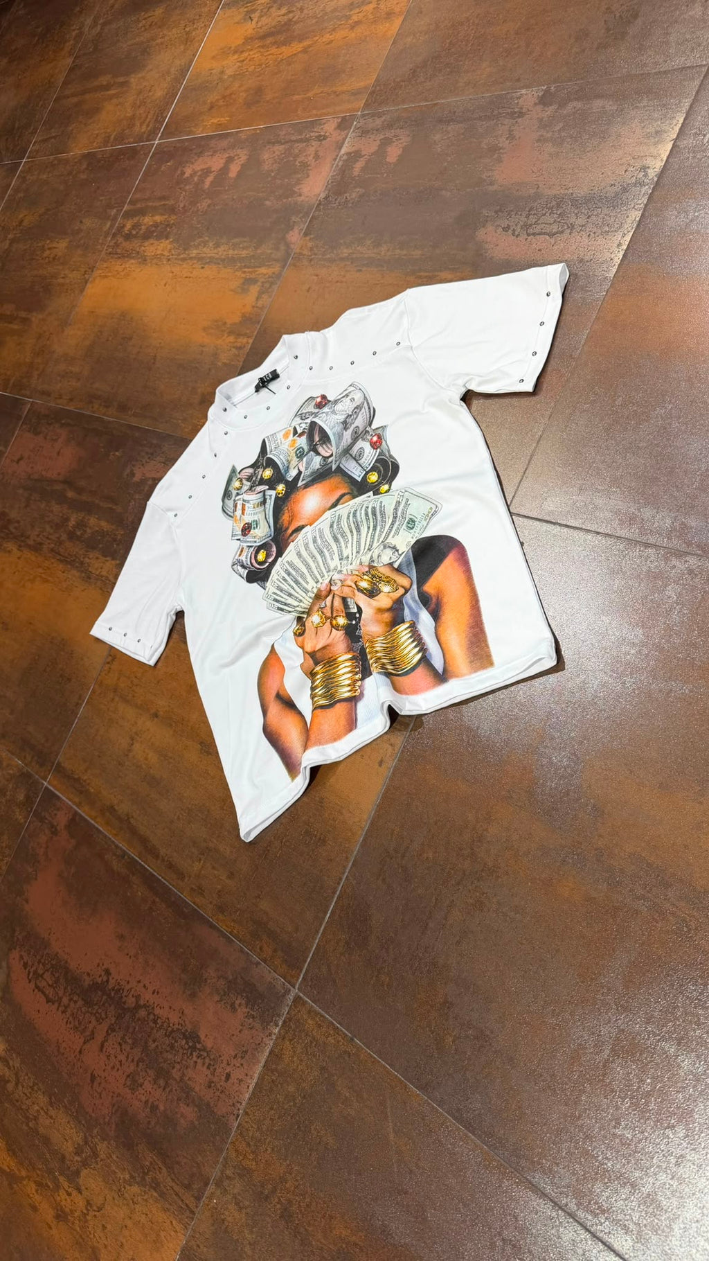 T-SHIRT MONEY PLUS