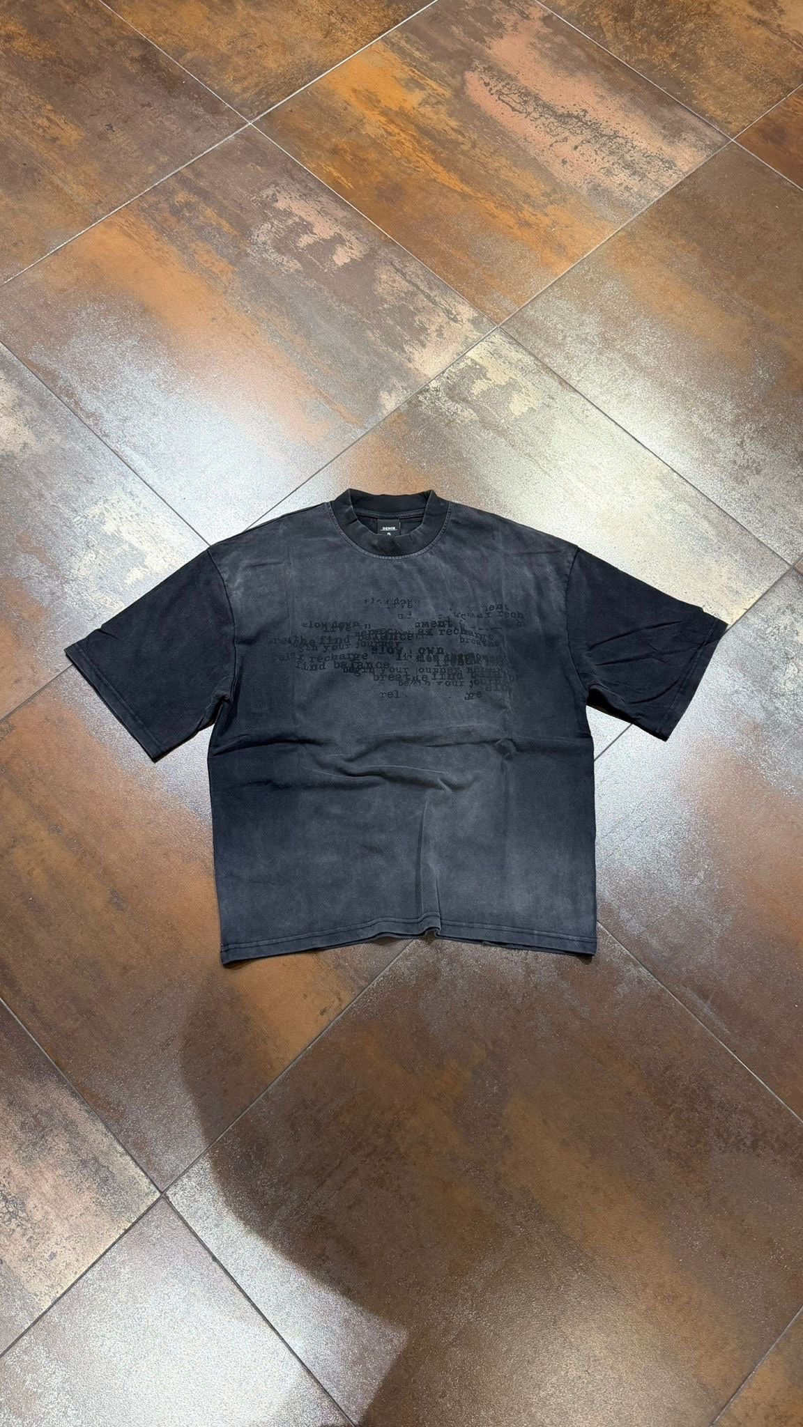 T-SHIRT CULT