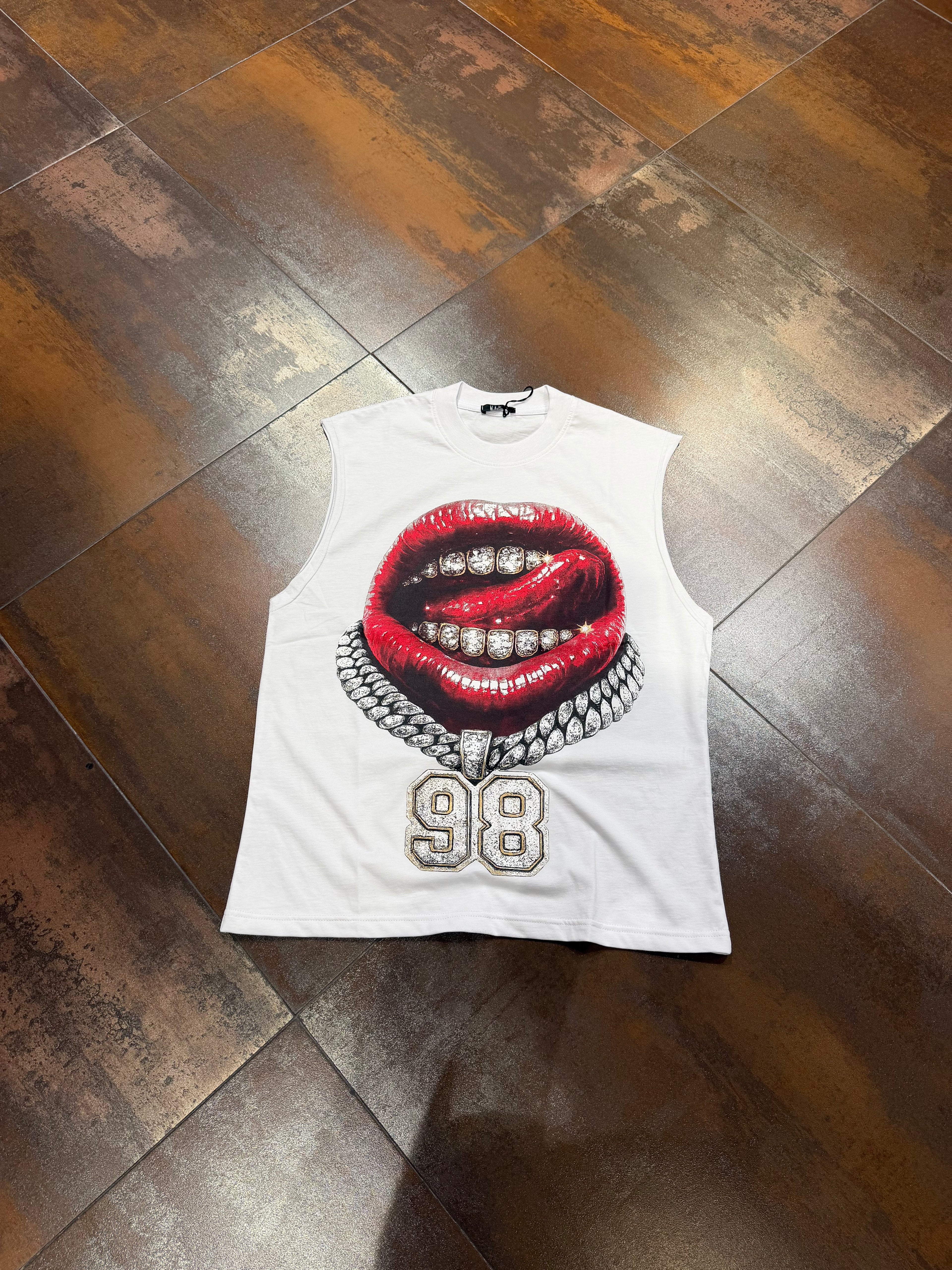 SMANICATO MOUTH