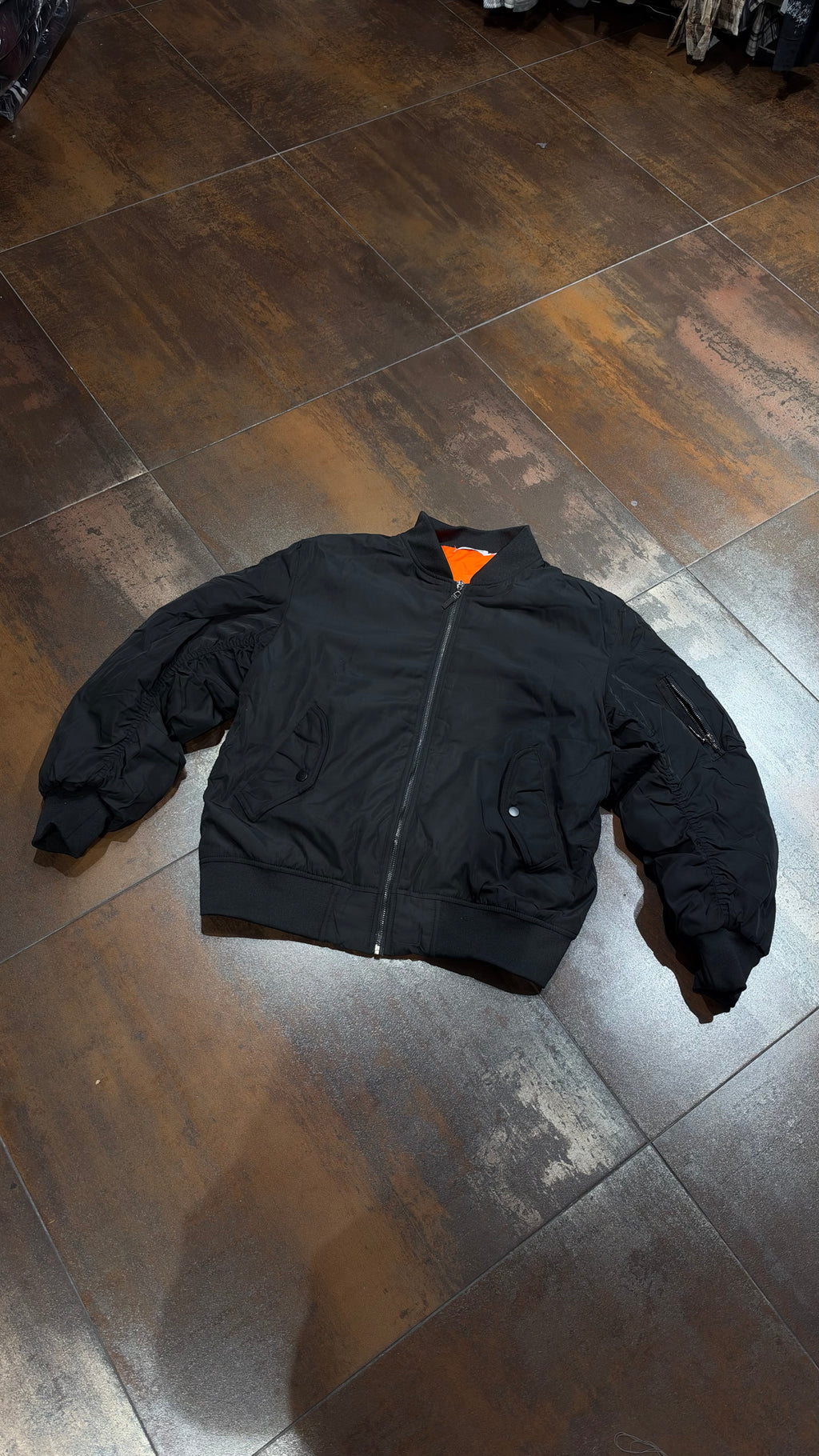 BOMBER HK AW BRAND