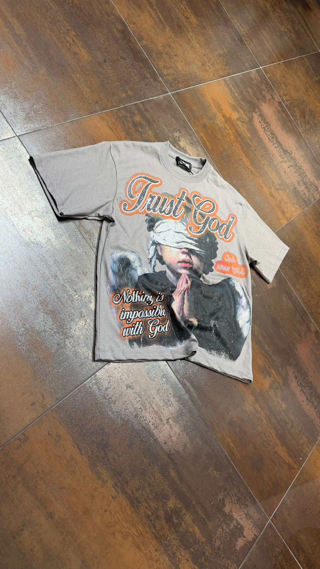 T-SHIRT TRUST