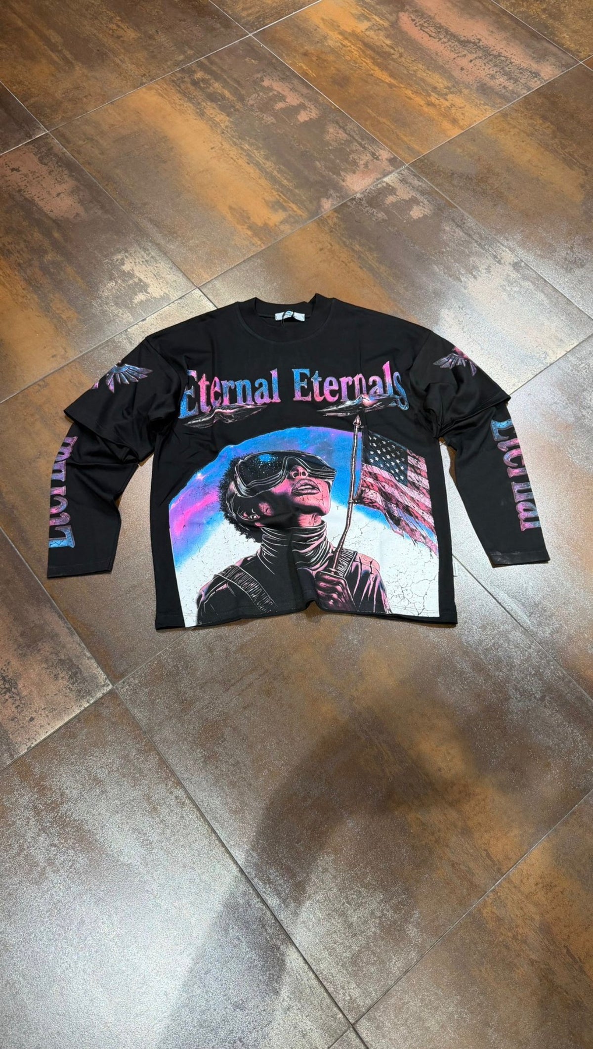 T-SHIRT LONGSLEEVE ETERNAL