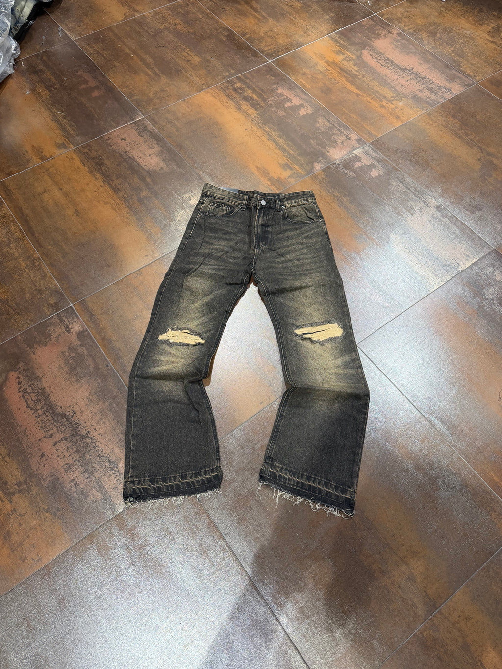 FLARE WOOD