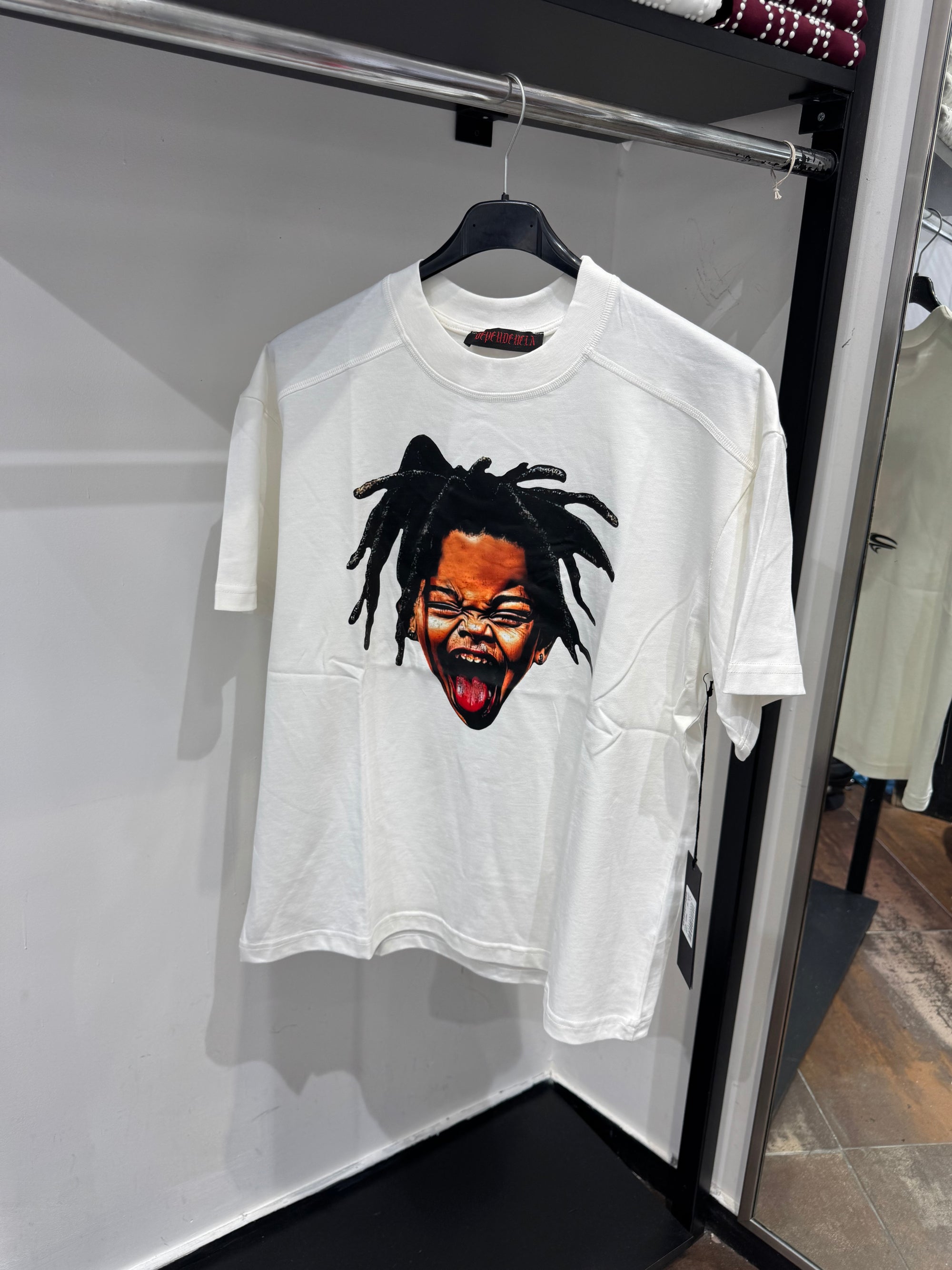 T-SHIRT DEPENDENCIA