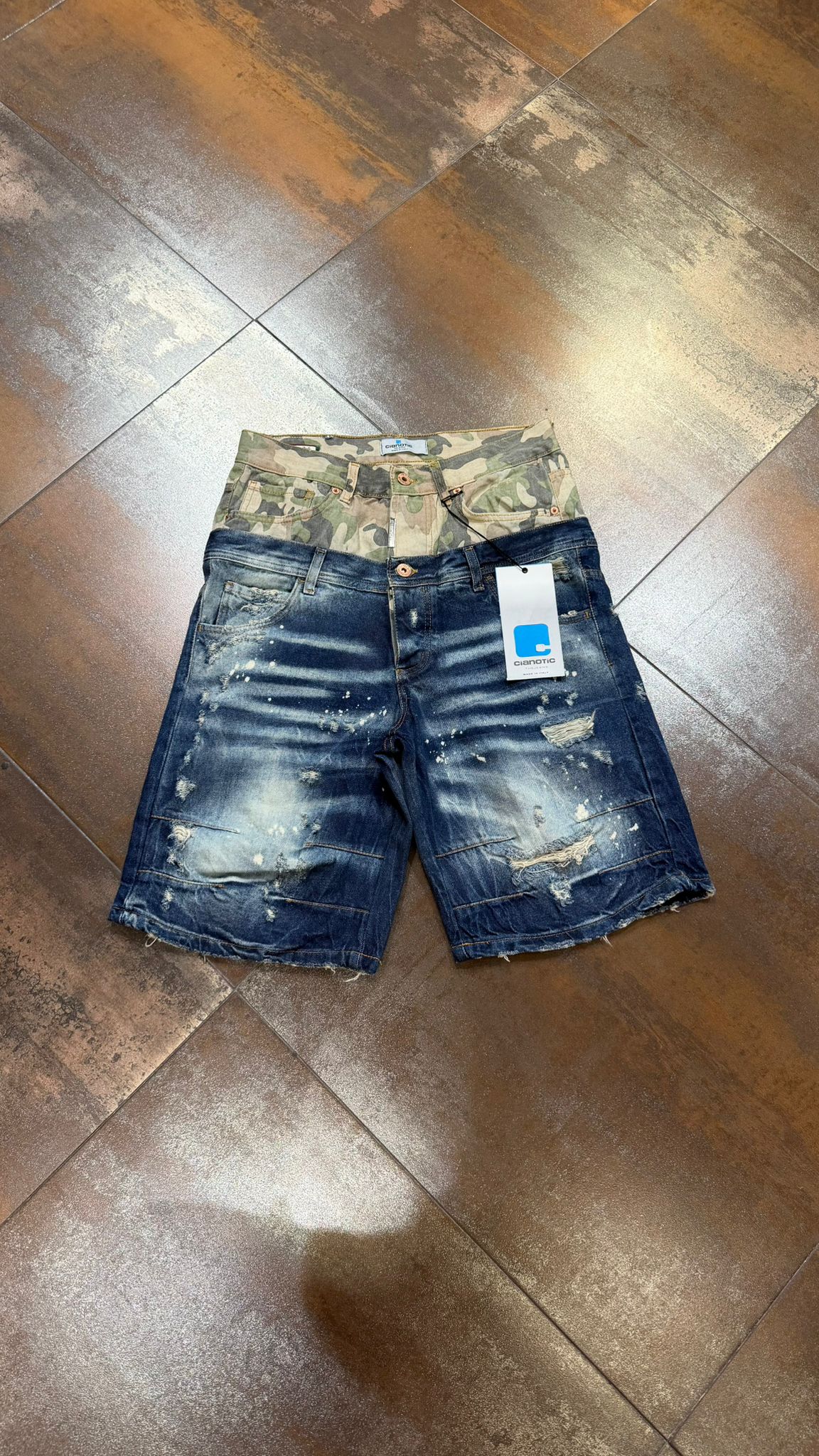 BERMUDA DOUBLE CAMO 2.0