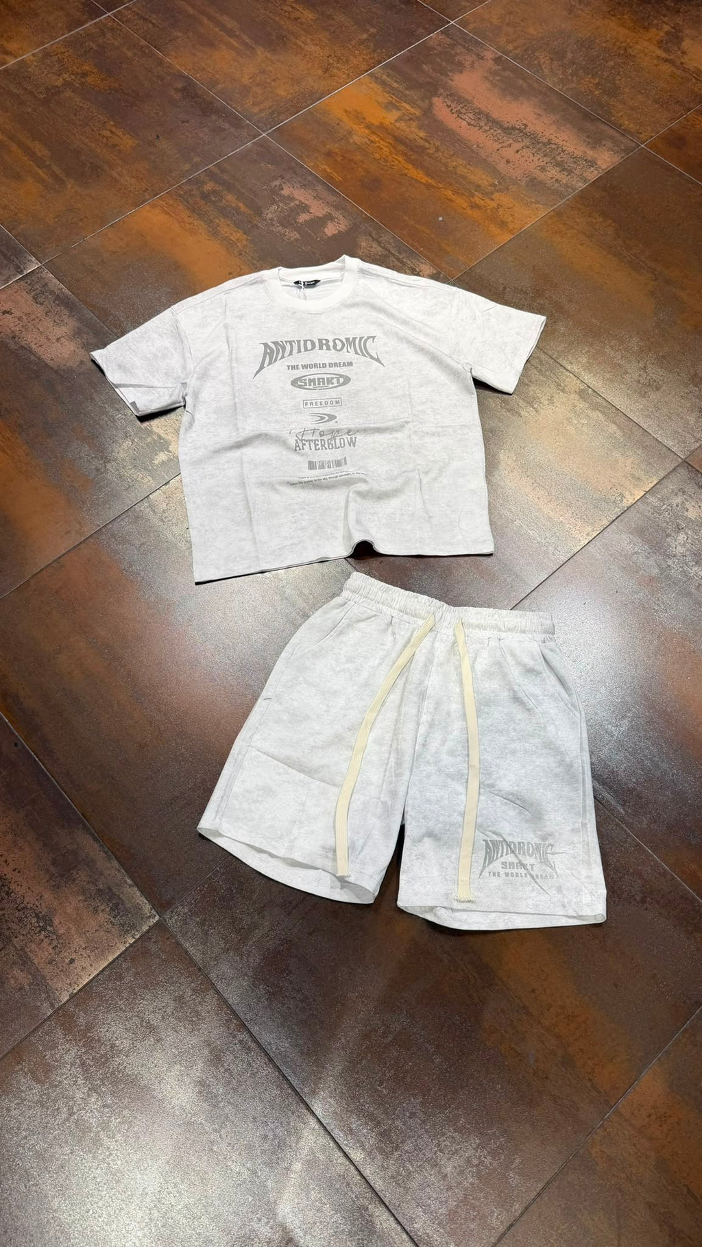 COORDINATO WORLD DREAM