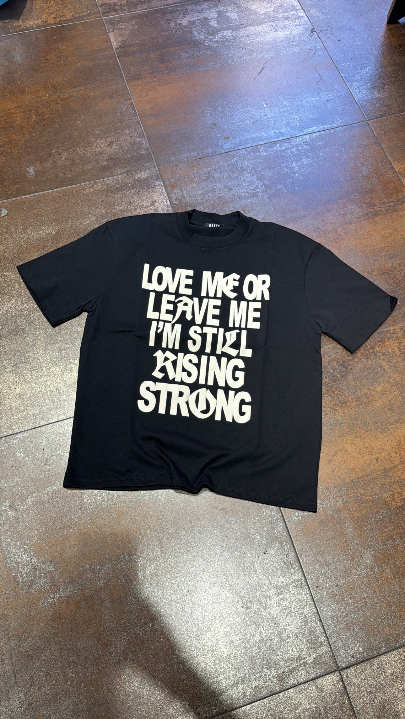 T-SHIRT LOVE ME