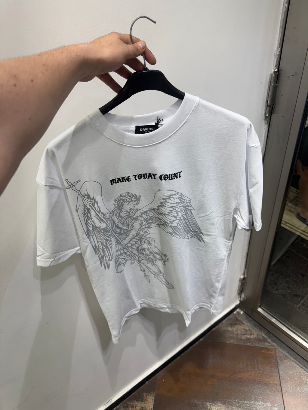 T-SHIRT HK