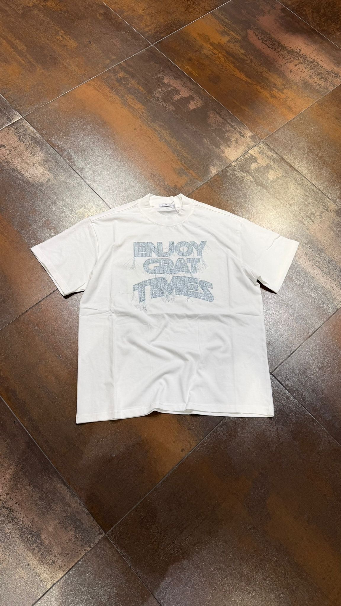 T-SHIRT ENJOY