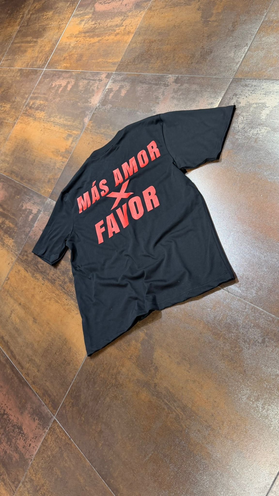 T-SHIRT MAS AMOR